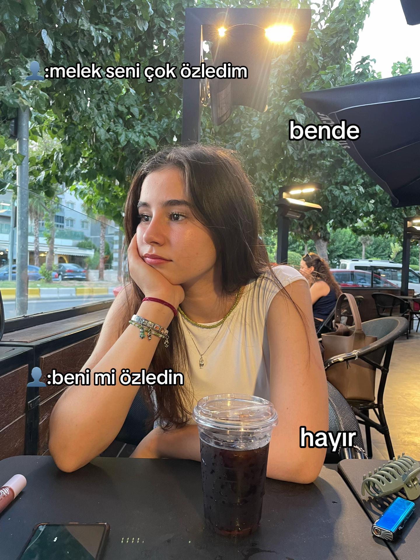 @⦇๓єɭєк⦈