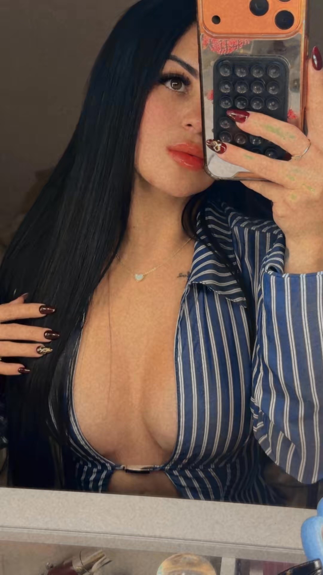@Andreita🔓🧿✨💫