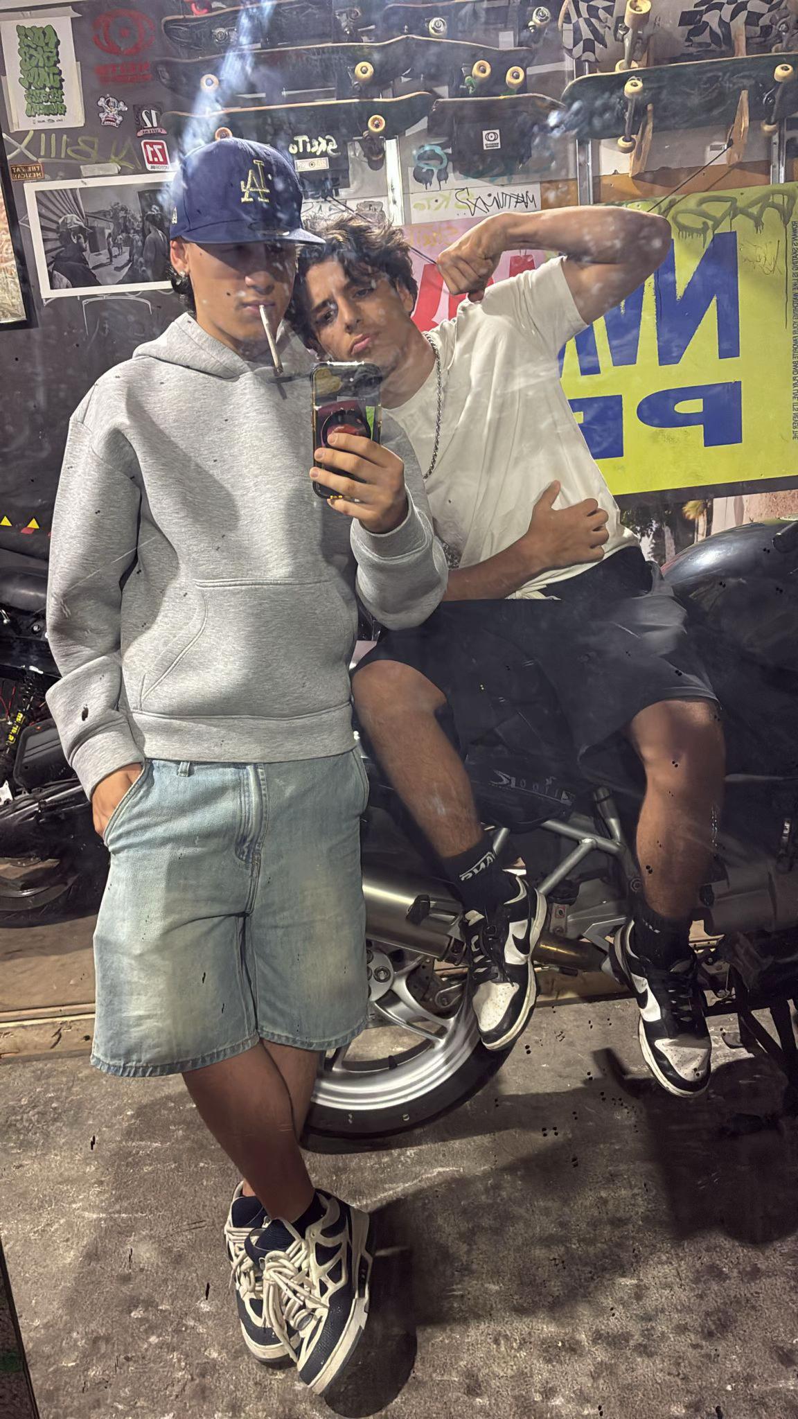 @𝑨𝑴