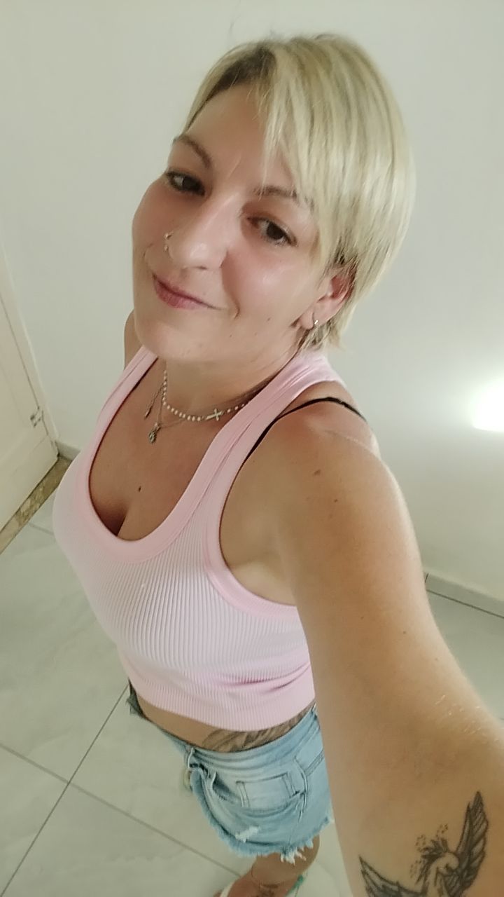 @sabrina