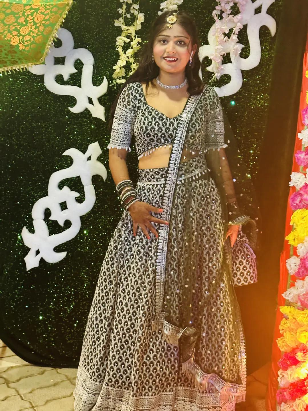 @Preety🤞🍀🤟🫶