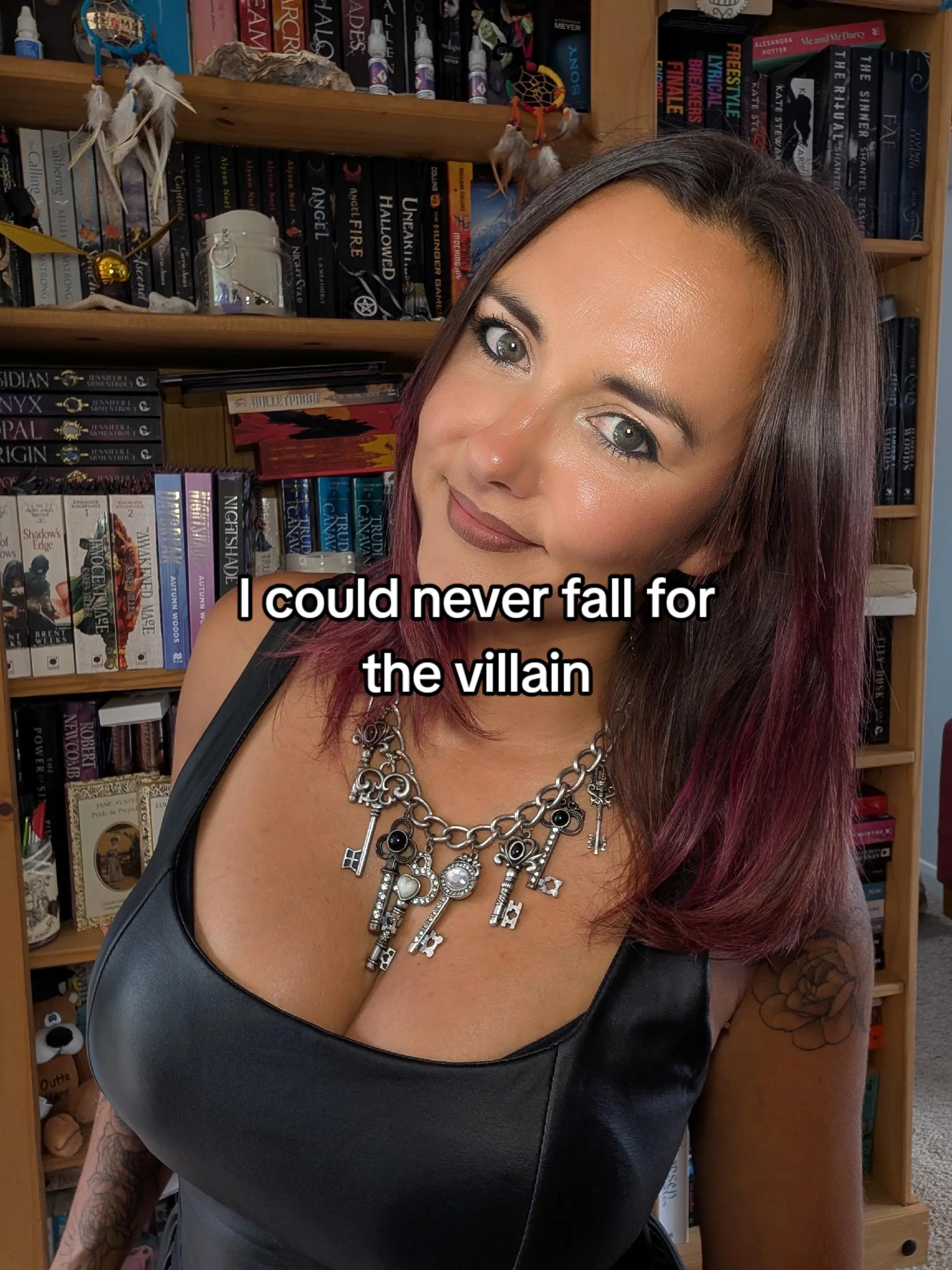 @Leila Kotori - Fantasy Author