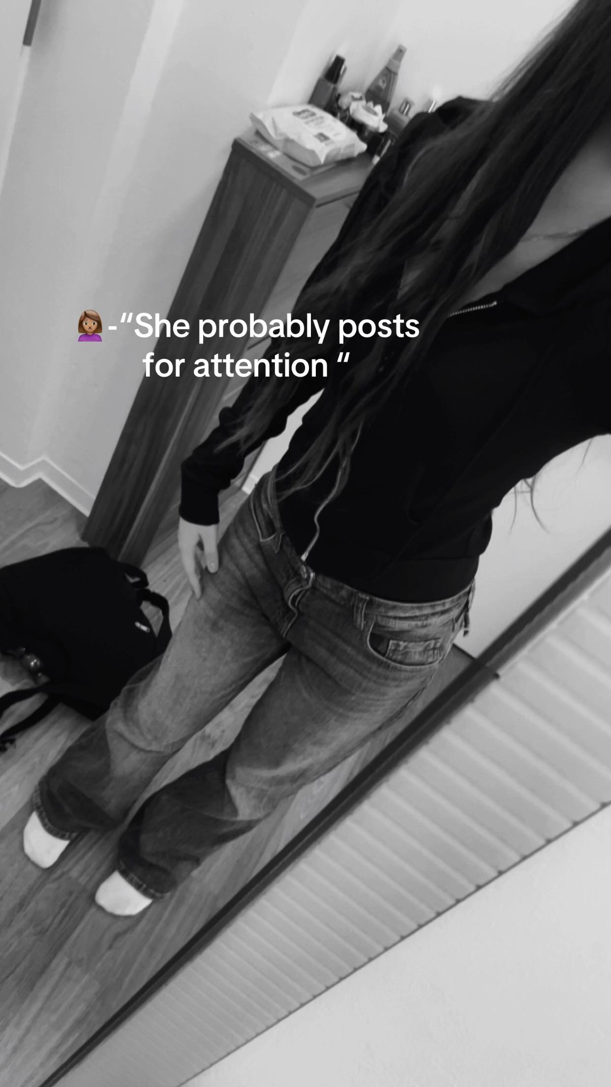 @Nicoleta🤍