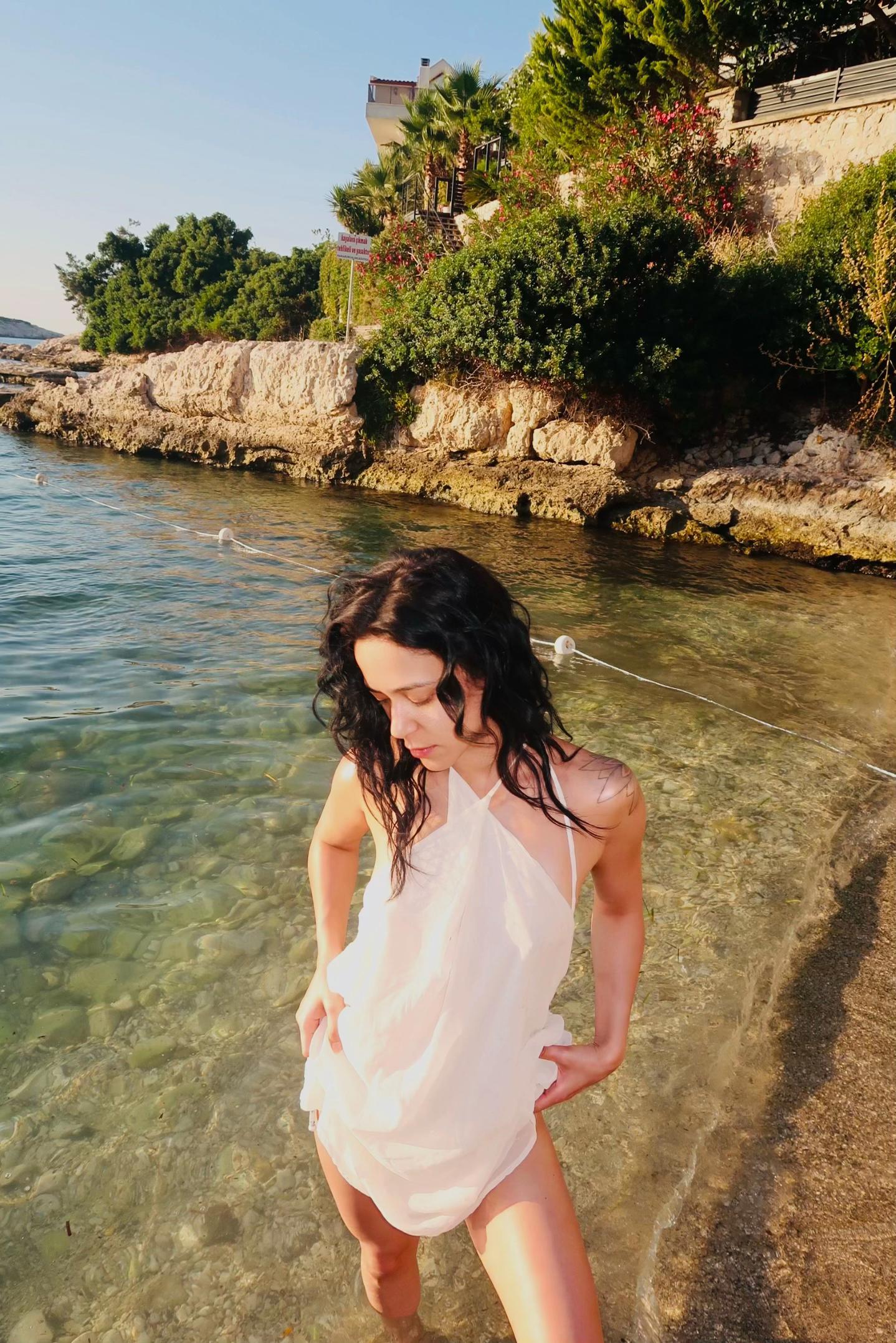 @Ebru Kızılyer