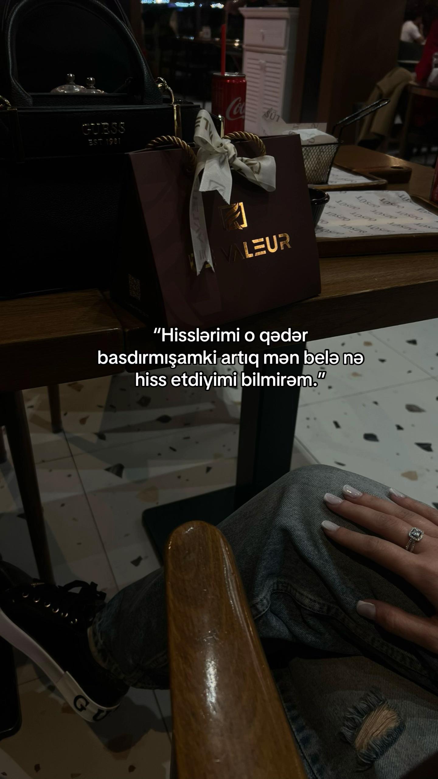 @𝐄𝐜𝐜𝐞𝐝𝐞𝐧𝐭𝐞𝐬𝐢𝐚𝐬𝐭🎭