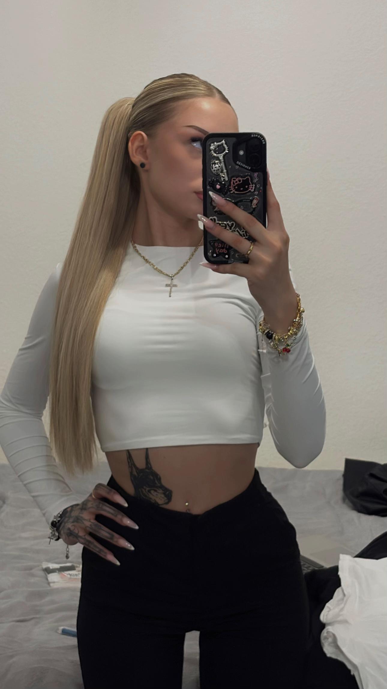 @Amela🐍