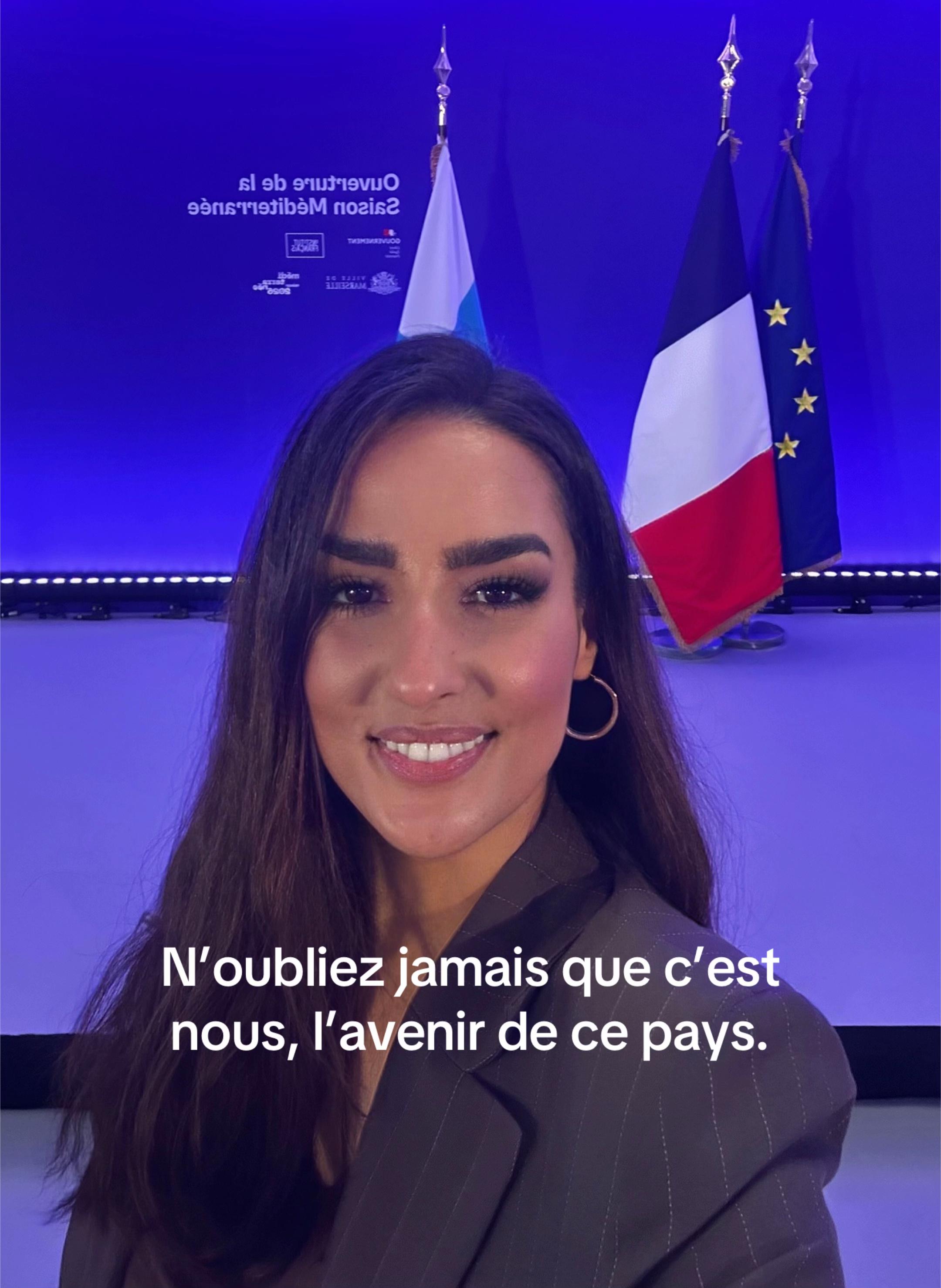 @Nesrine Slaoui