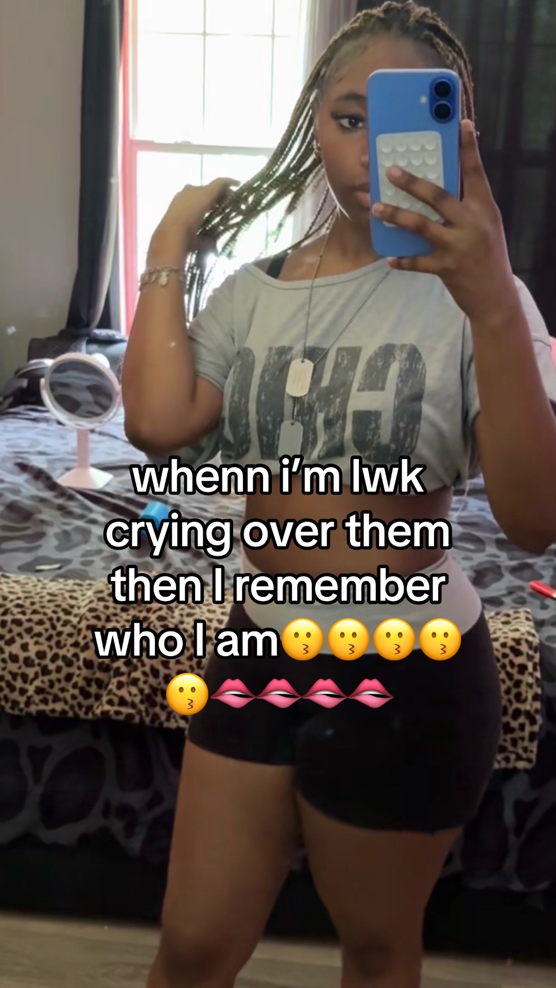 @lilb3undercover_