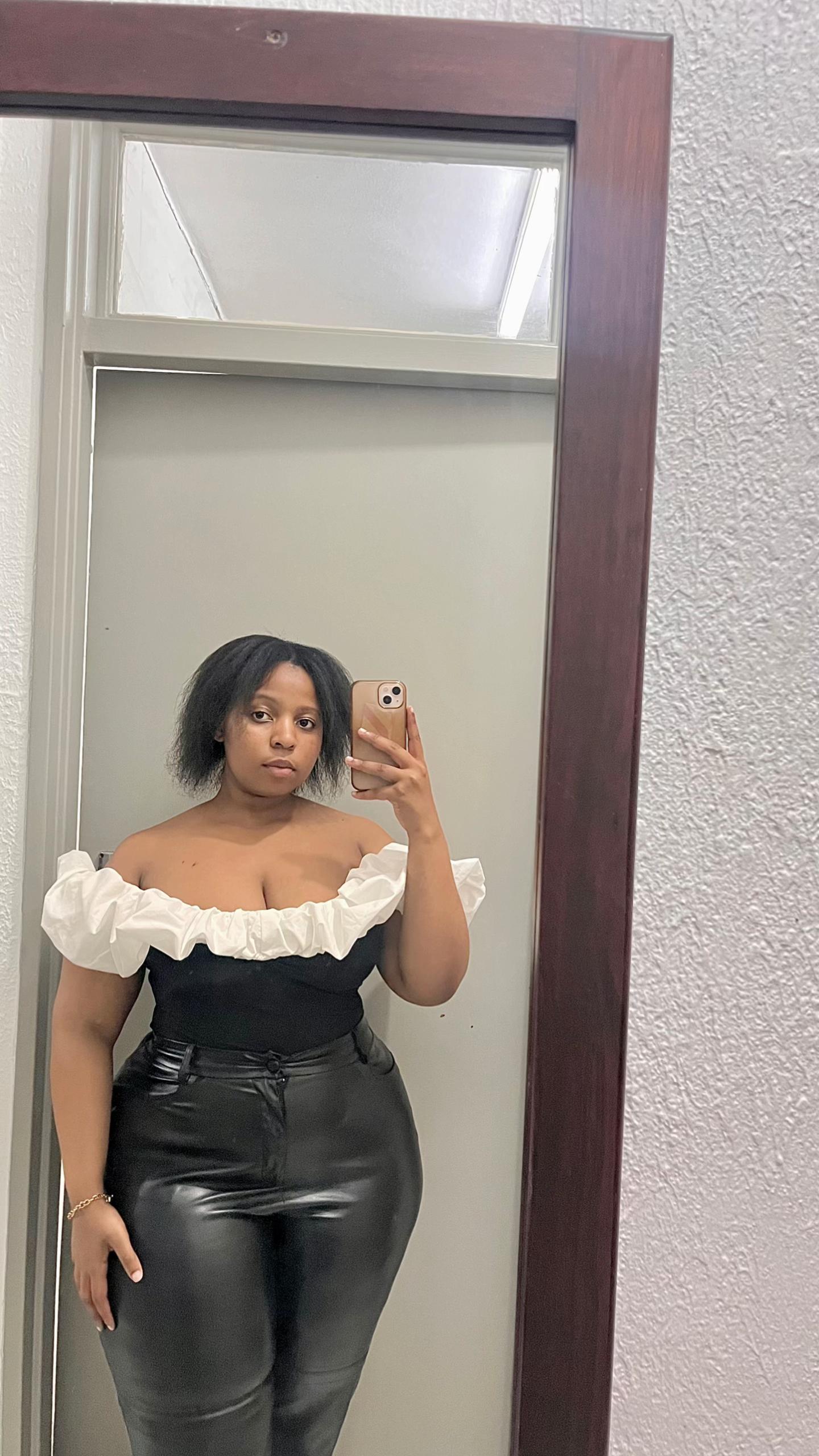 @Noluthando_nombela