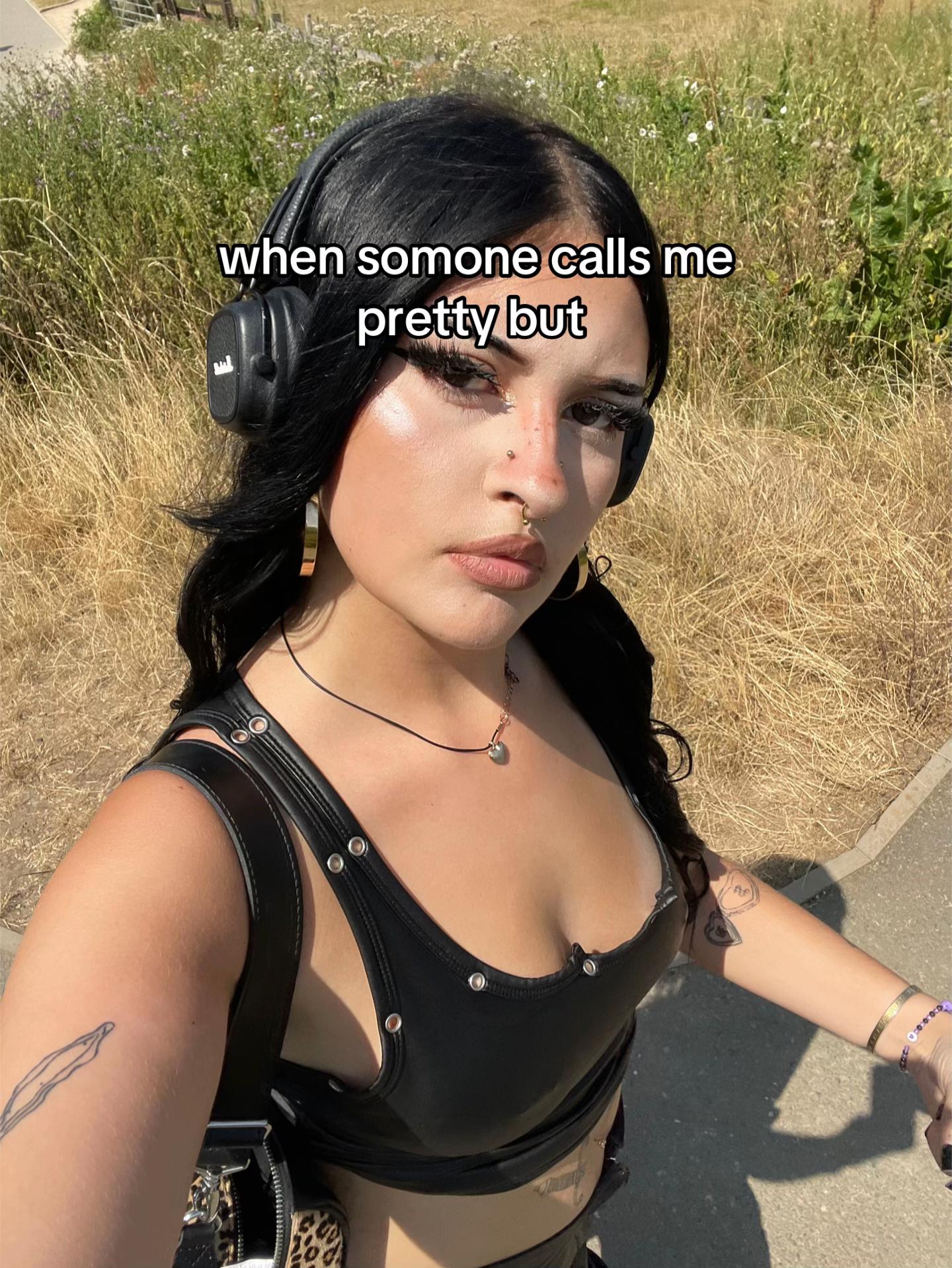 @𝐄𝐕𝐄𝐑𝐋𝐘𝐍
