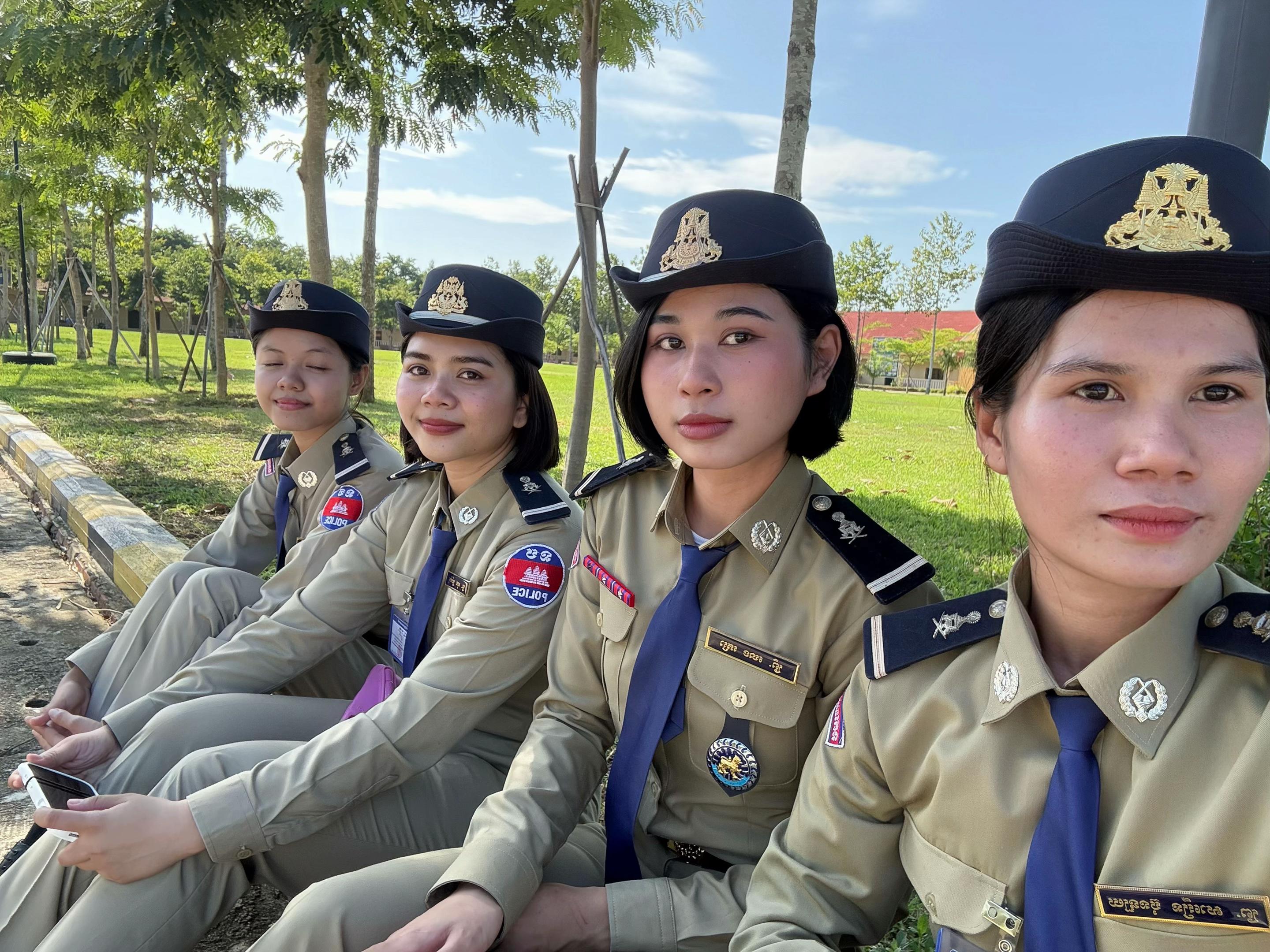 @ហេង រក្សា