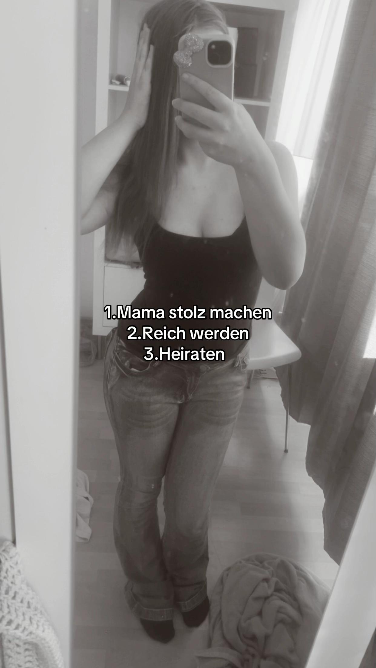 @Sharleen_berlin.