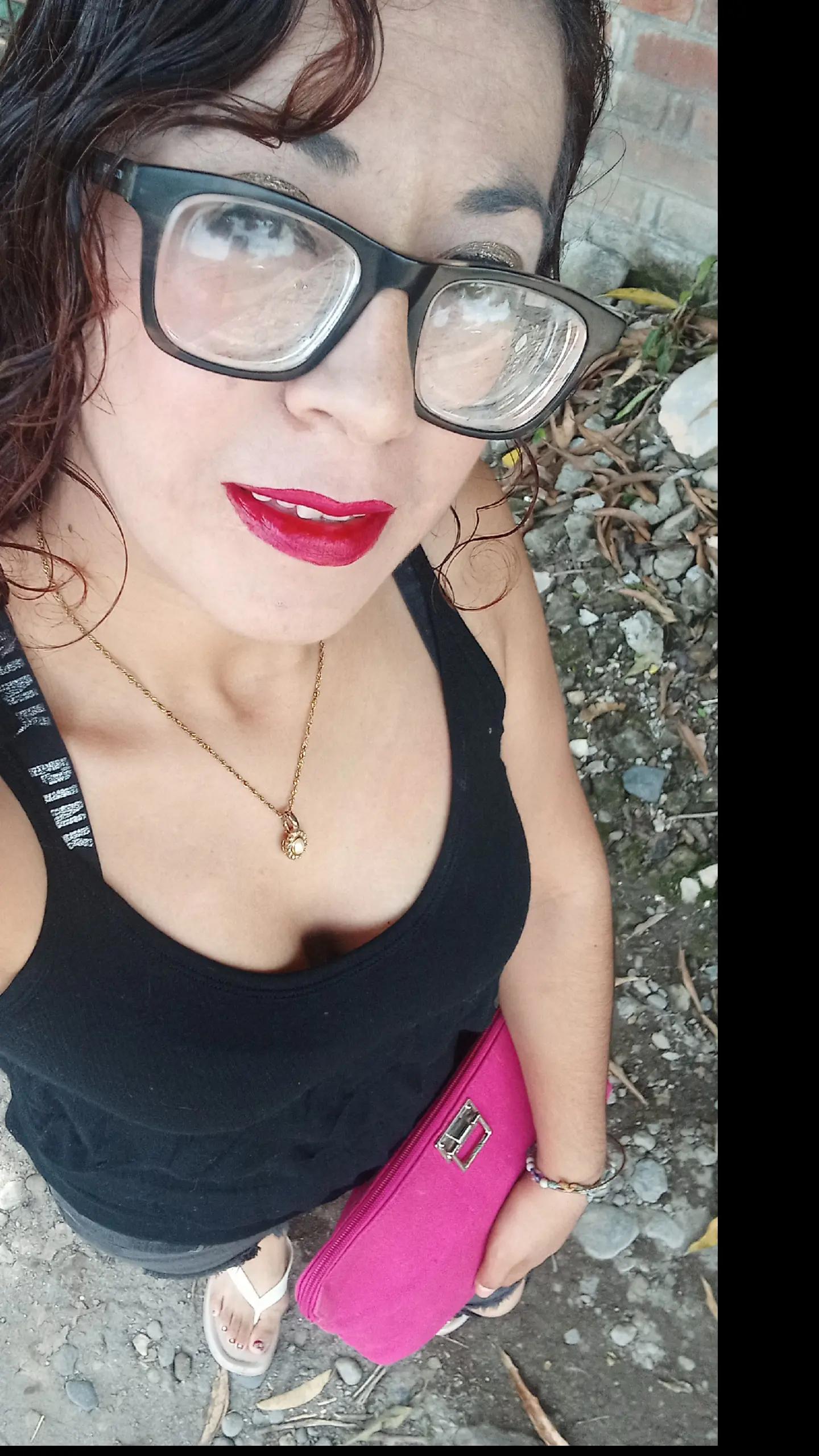 @Angy Mejía. 🇸🇻