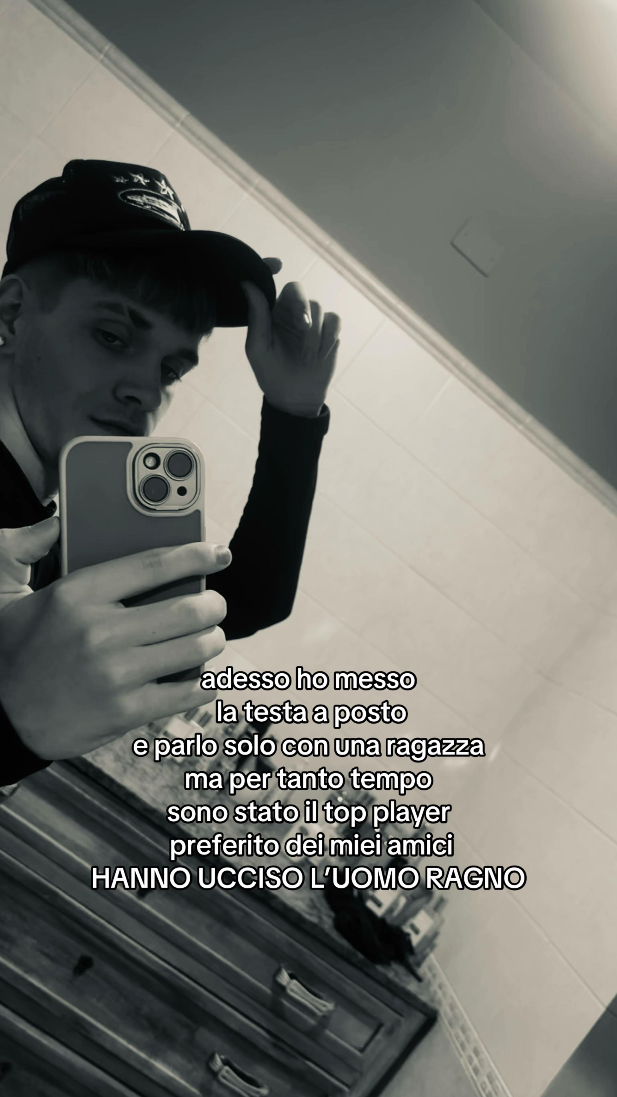 @C A R R A 💋