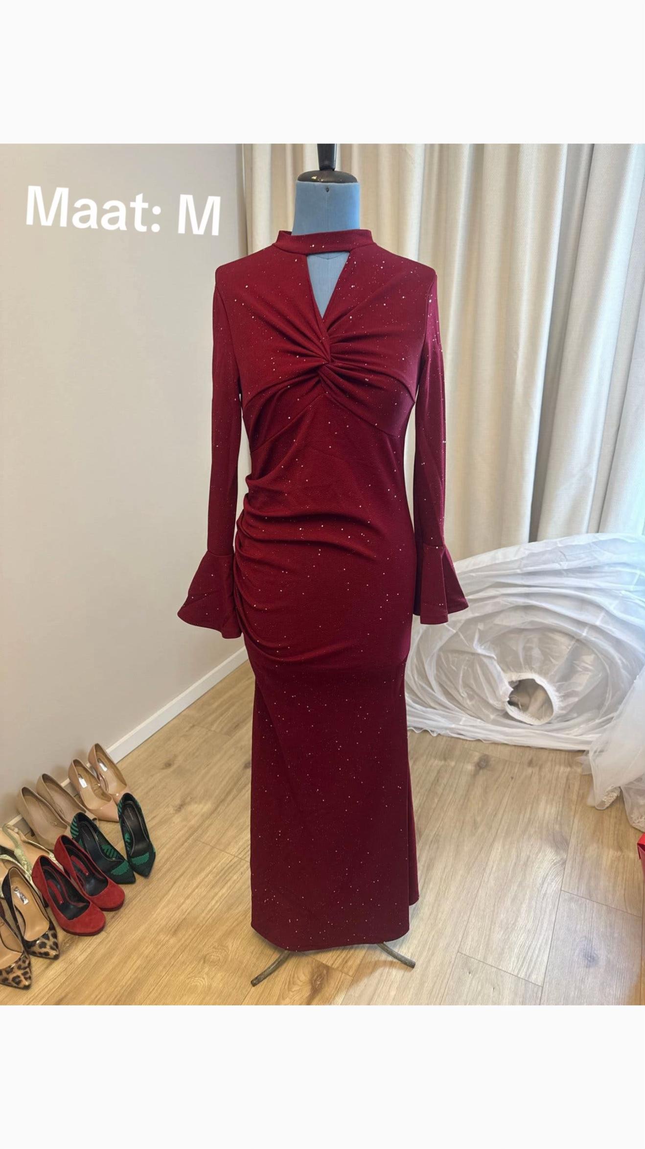 @dressesbymeliya