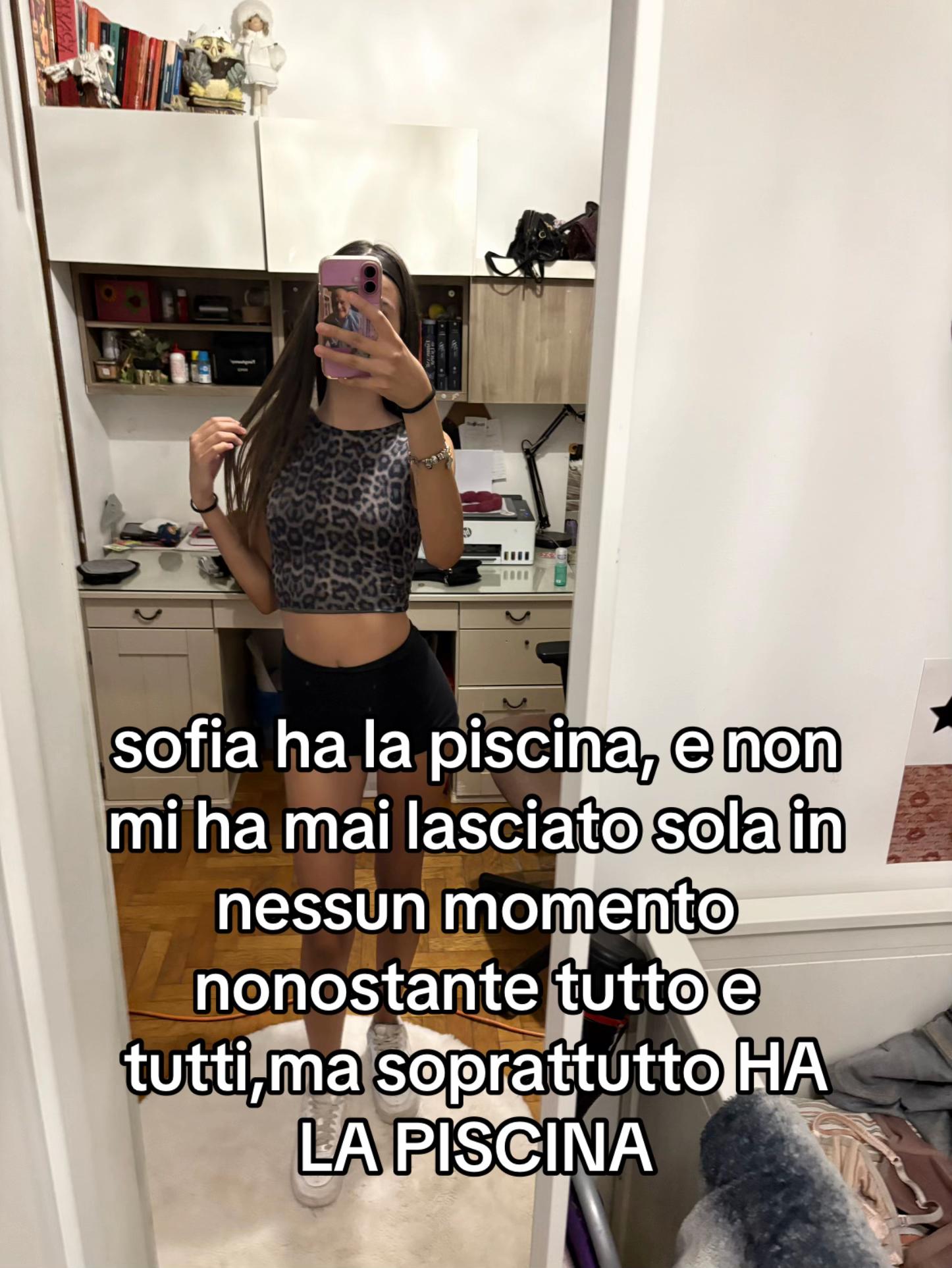 @🐰🐰