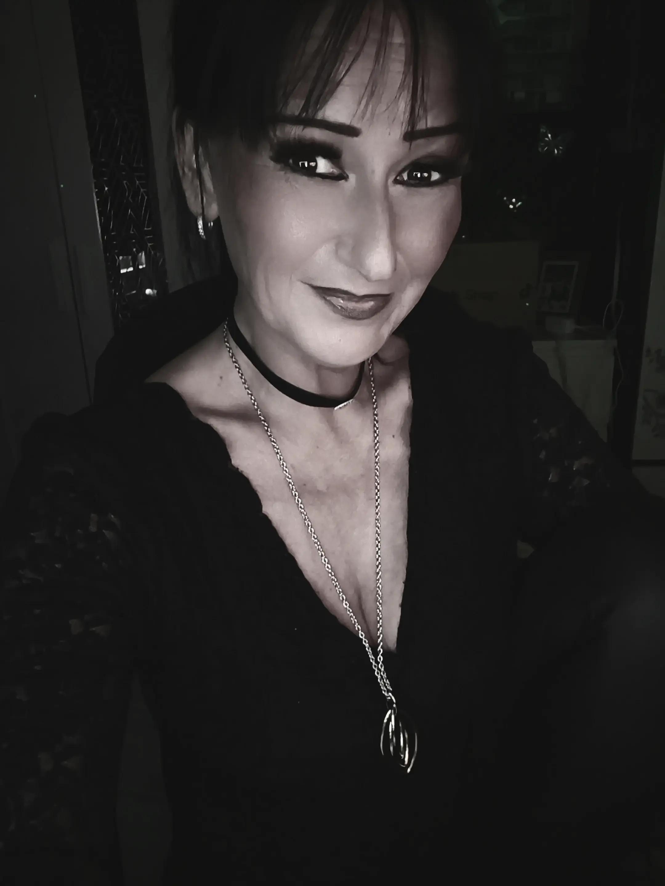 @🖤𝔠𝔯𝔞𝔷𝔶jenny𝔫𝔯𝔴🥀