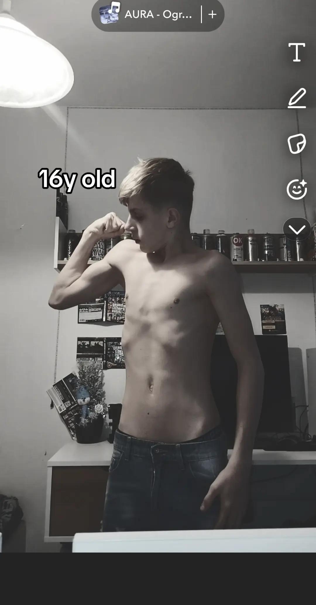 @Oskar 🇵🇱