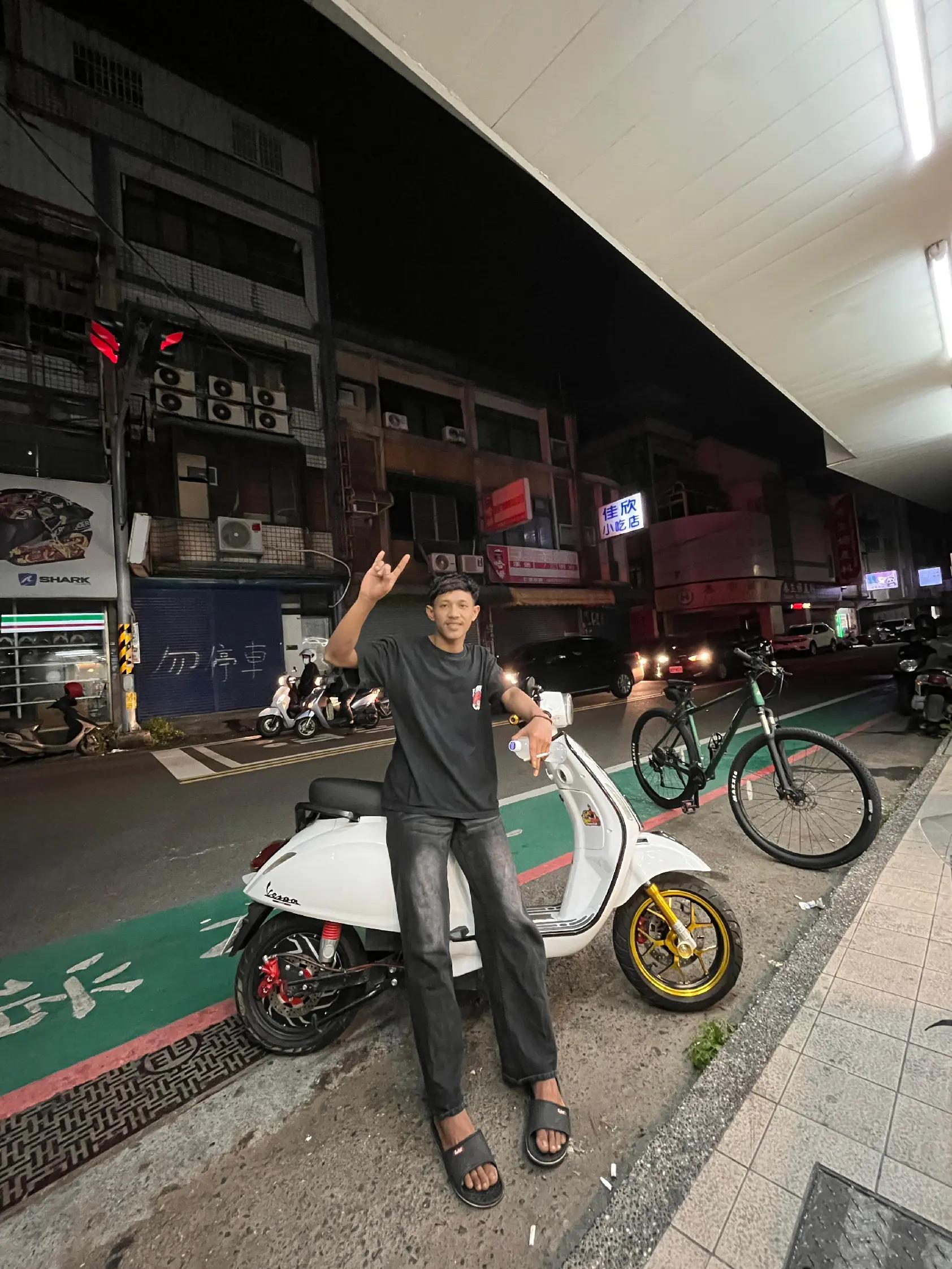 @𝒜𝓃𝓌𝒶𝓇.🇹🇼