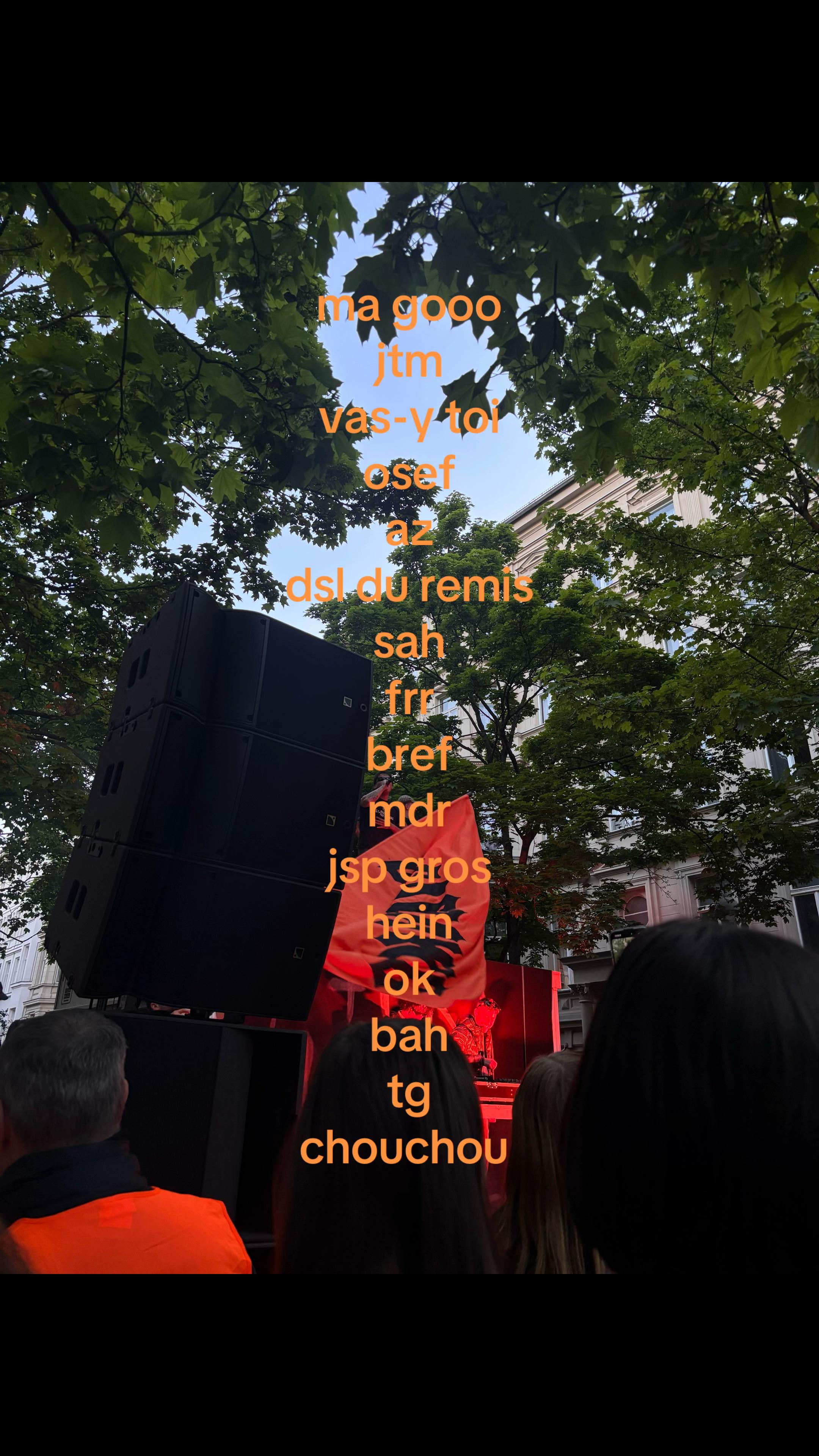 @ꫂ ၴႅ