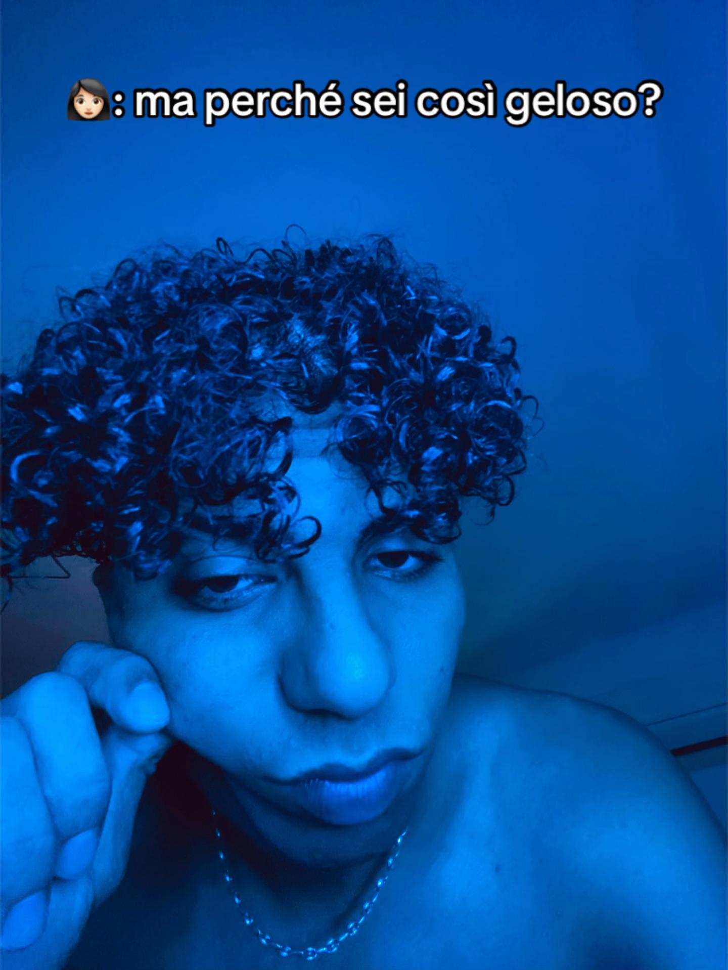 @🦈