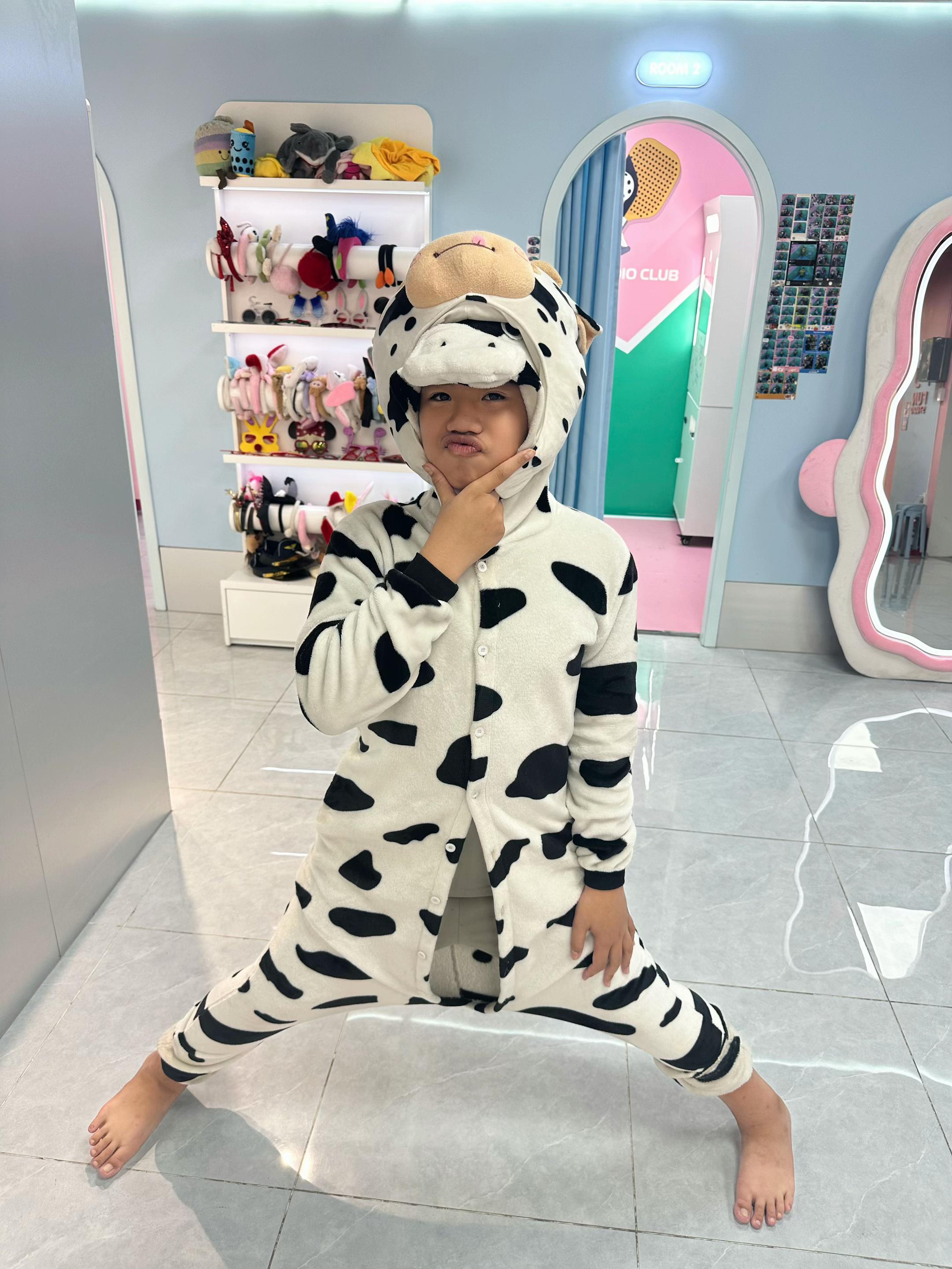 @Fun Studio L&agrave;ng Đại Học
