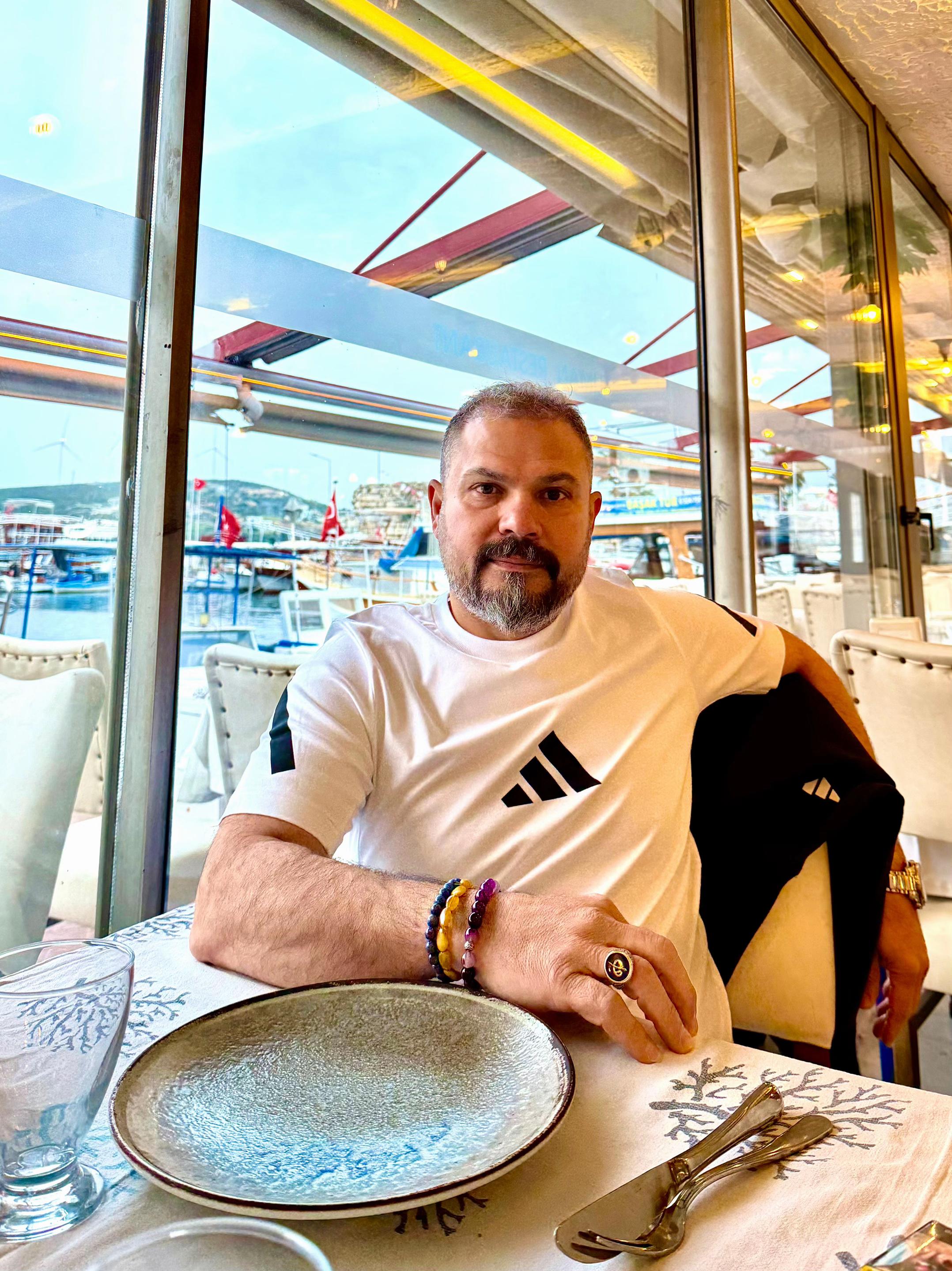 @Barış Kayhan