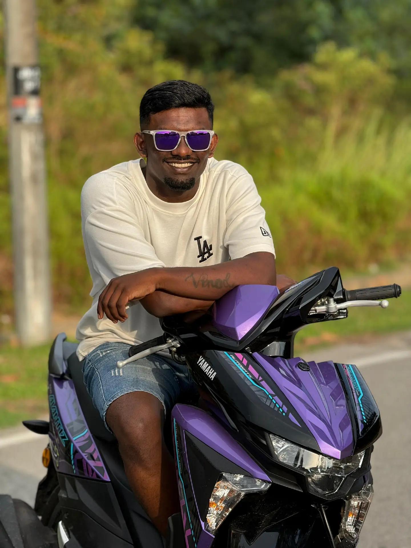@வினோத்💙