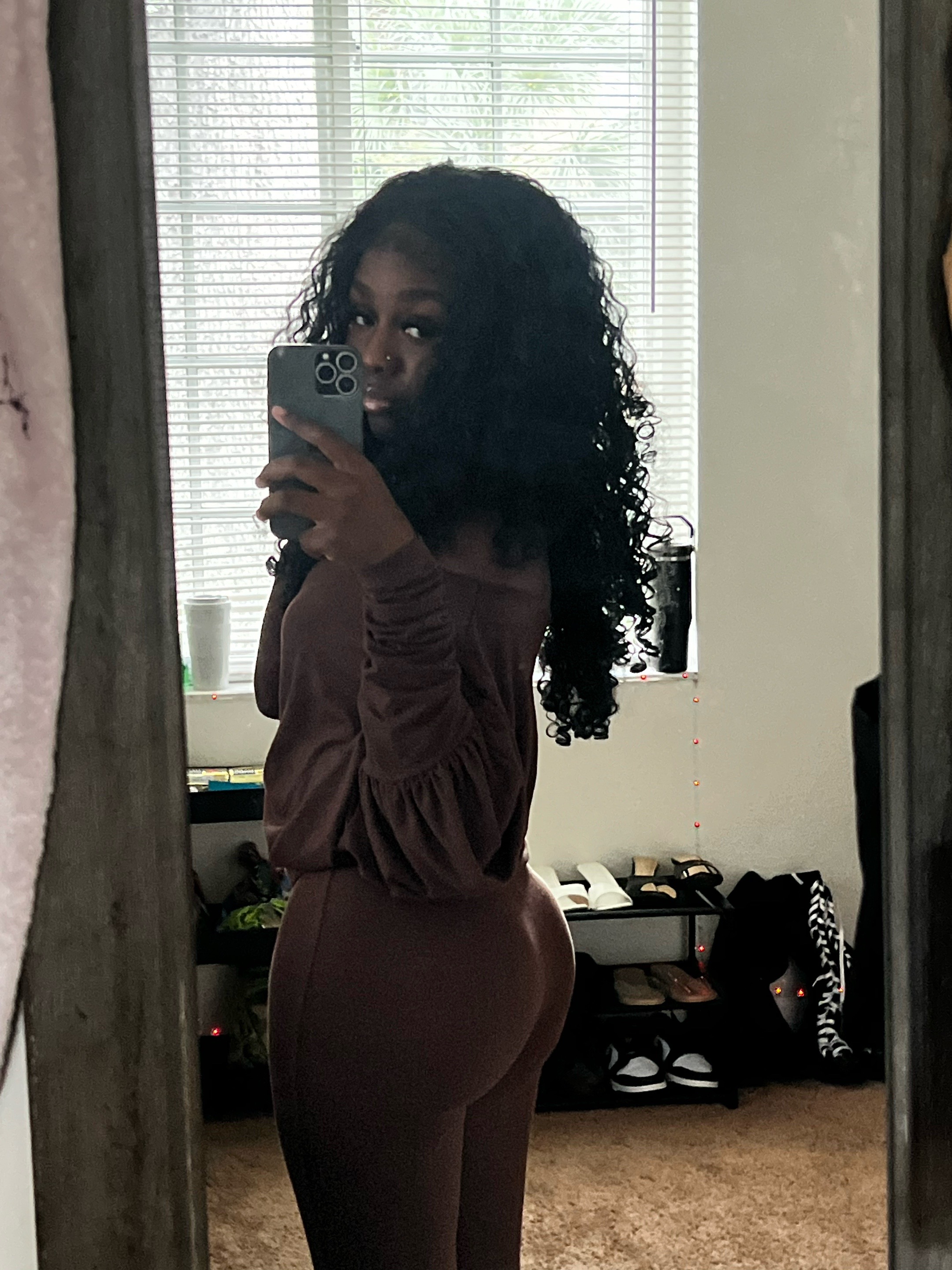 @Prettygurlr_rose