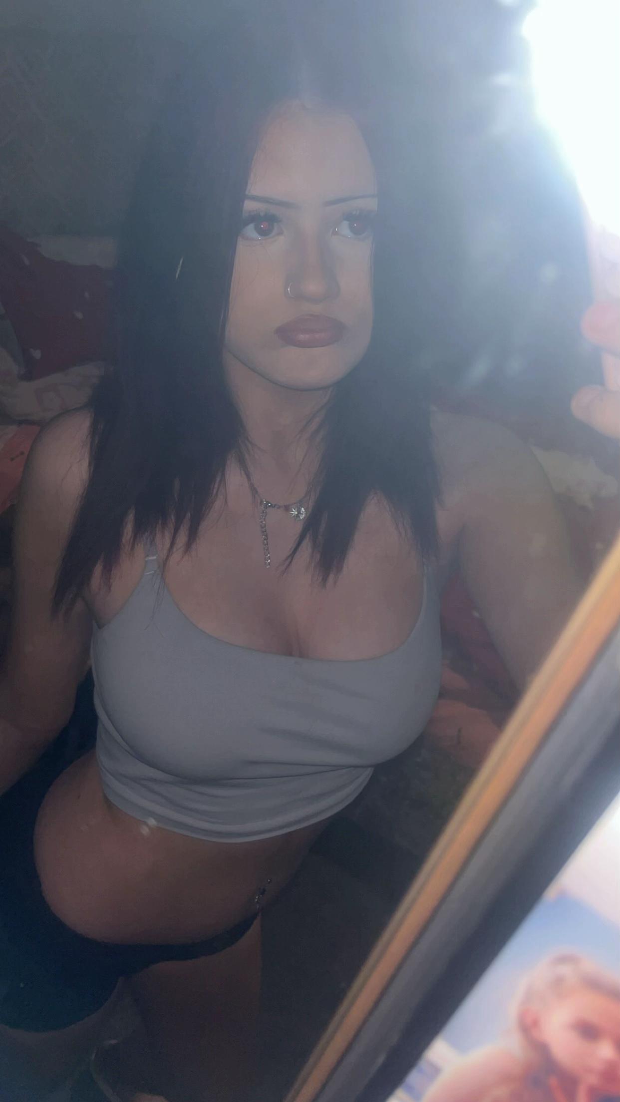 @𝐥𝐚𝐲𝐥𝐚💨