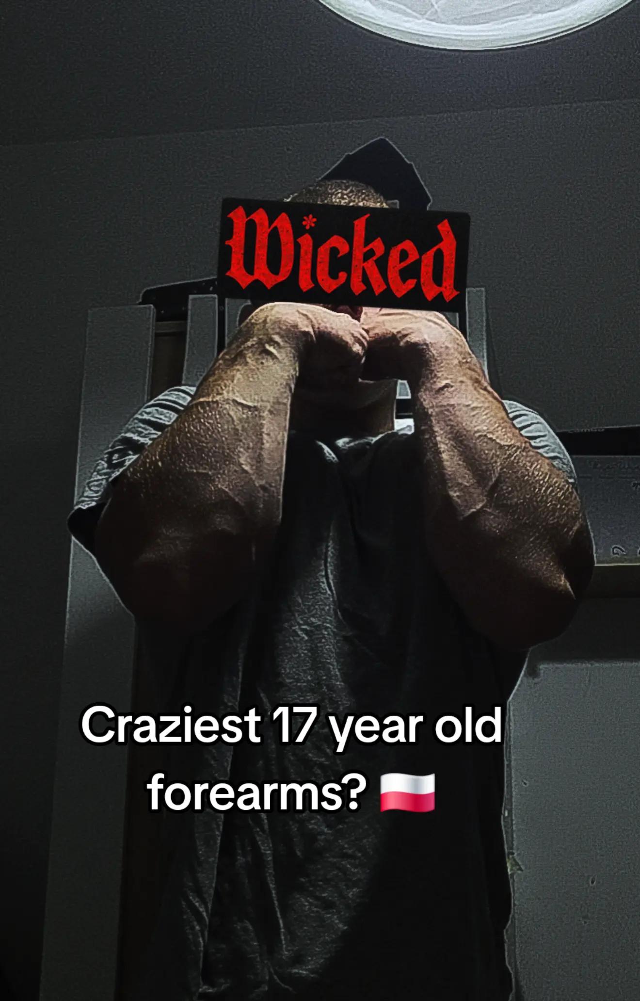 @Oskar 🇵🇱