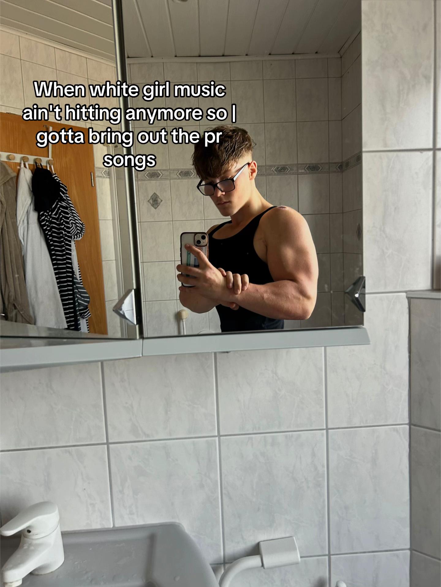 @gym-lovis