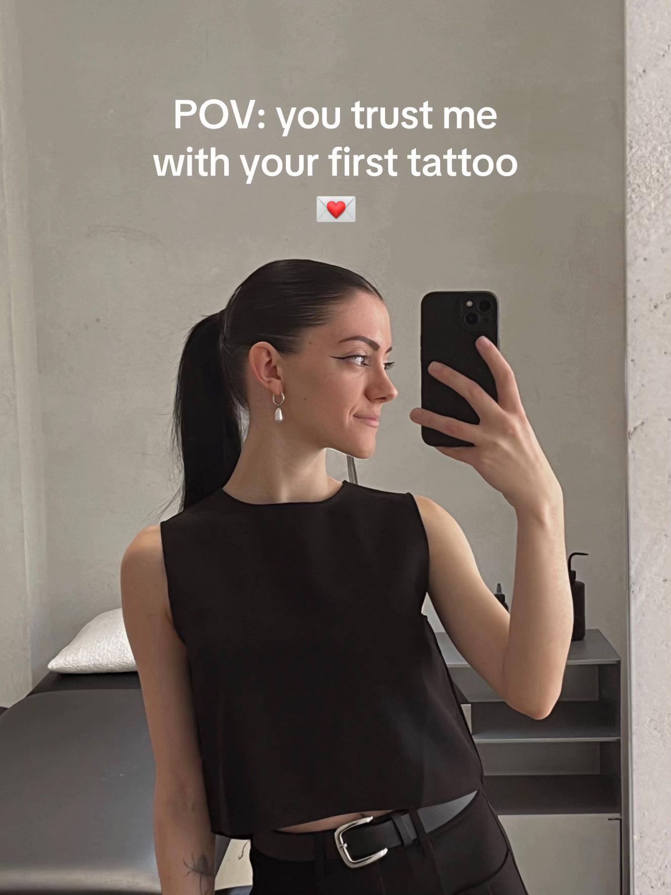 @martina.ferrario.tattoo