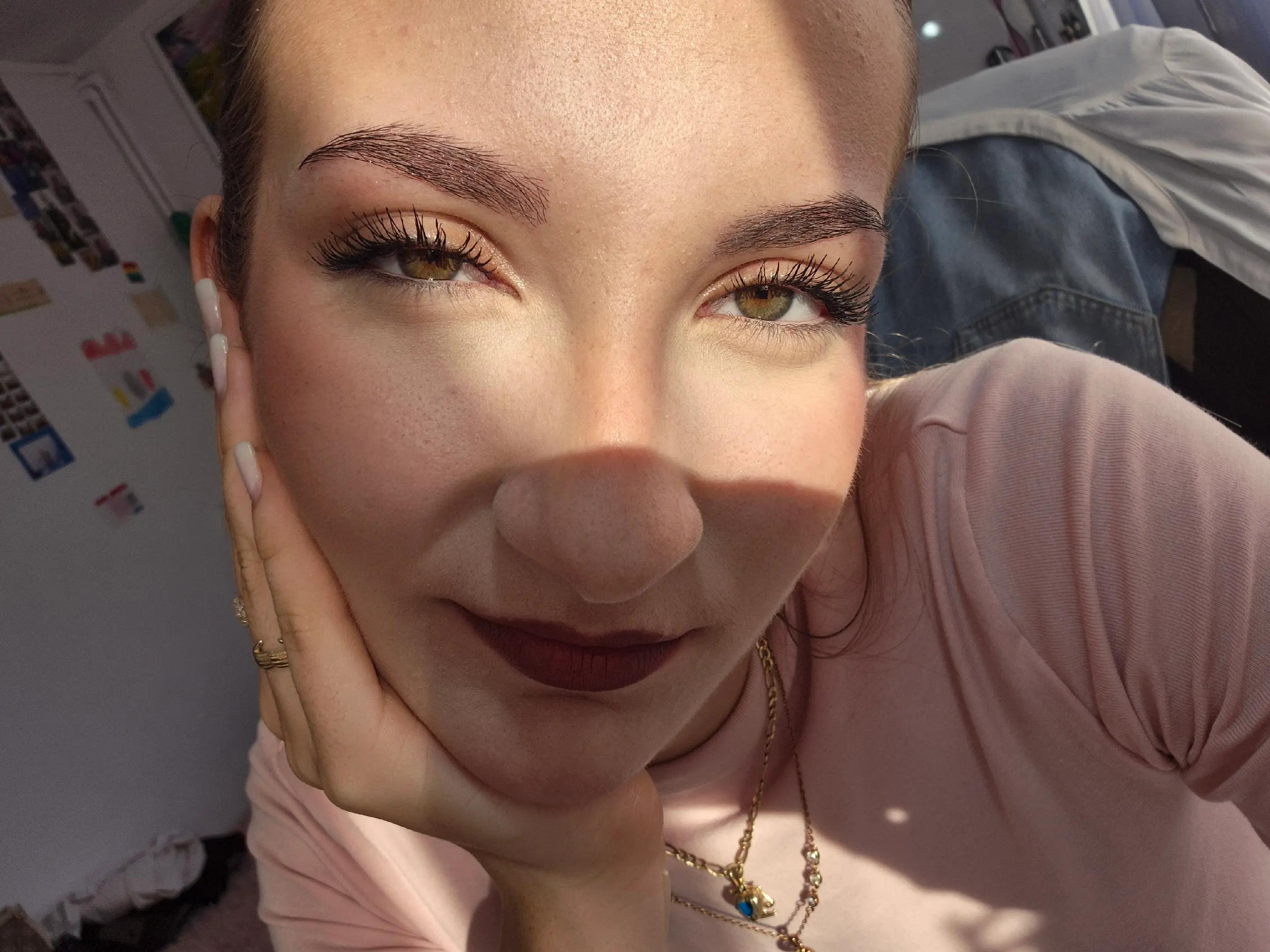 @alexia<3