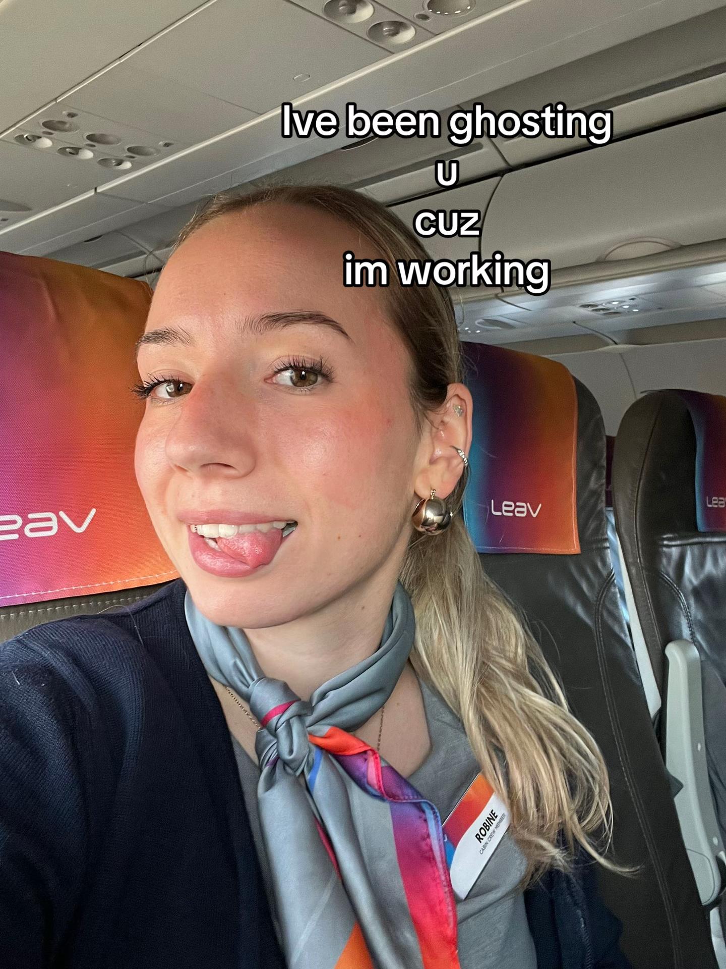 @robinevanessa