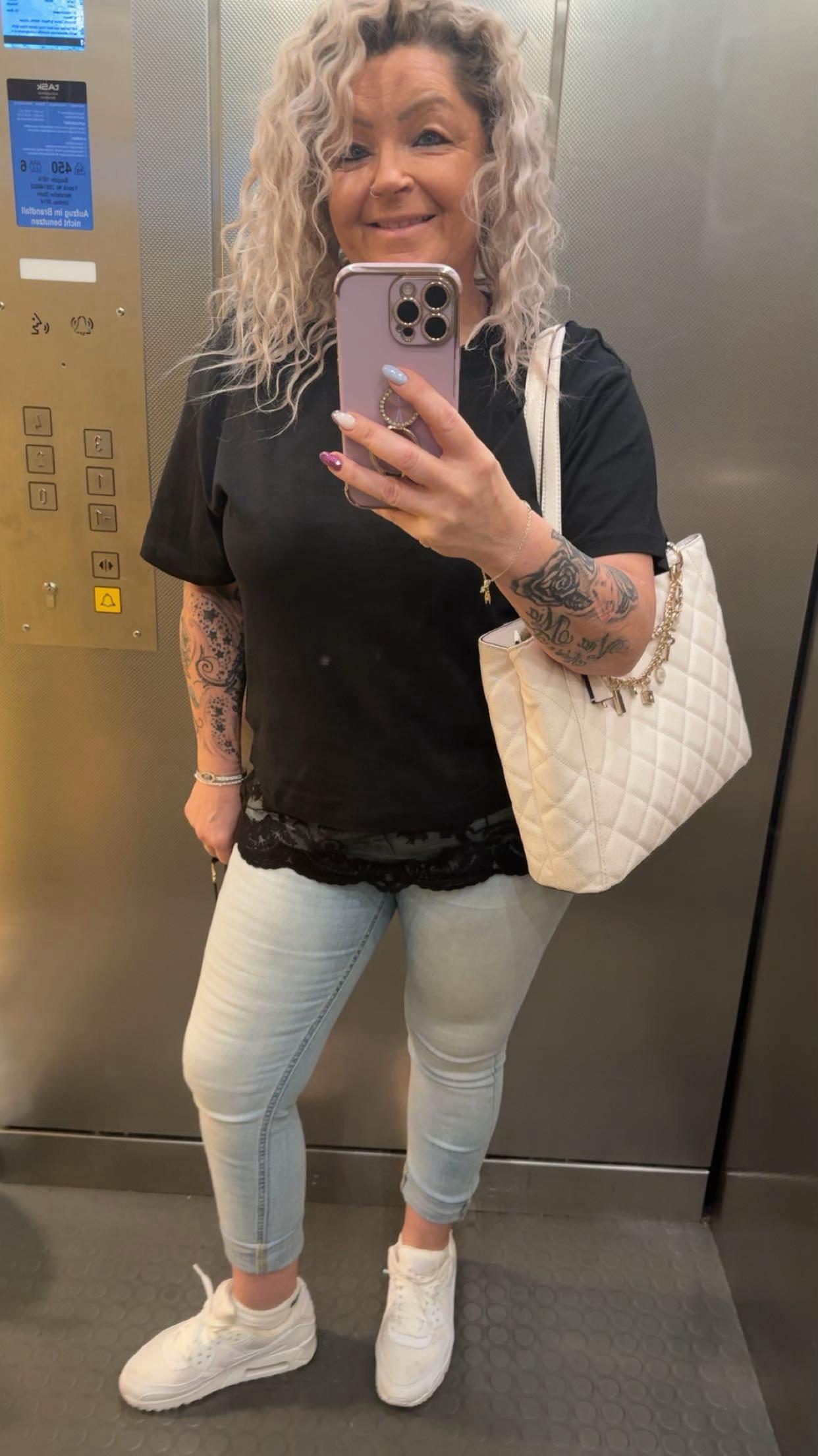 @Lafurba77