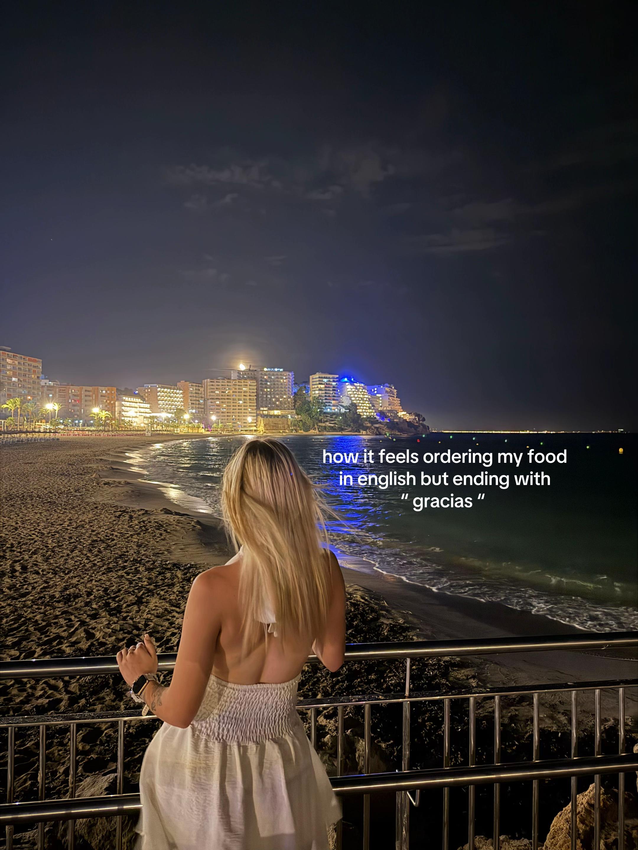 @𝐥𝐢𝐯❦