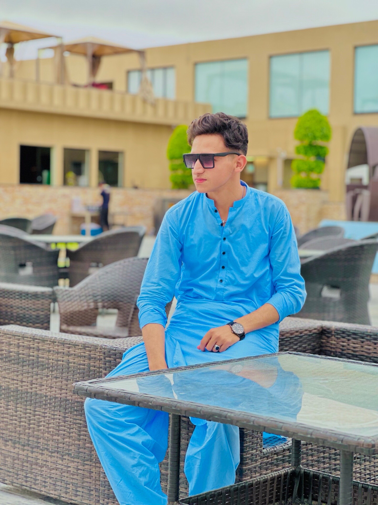 @🇵🇰 .
