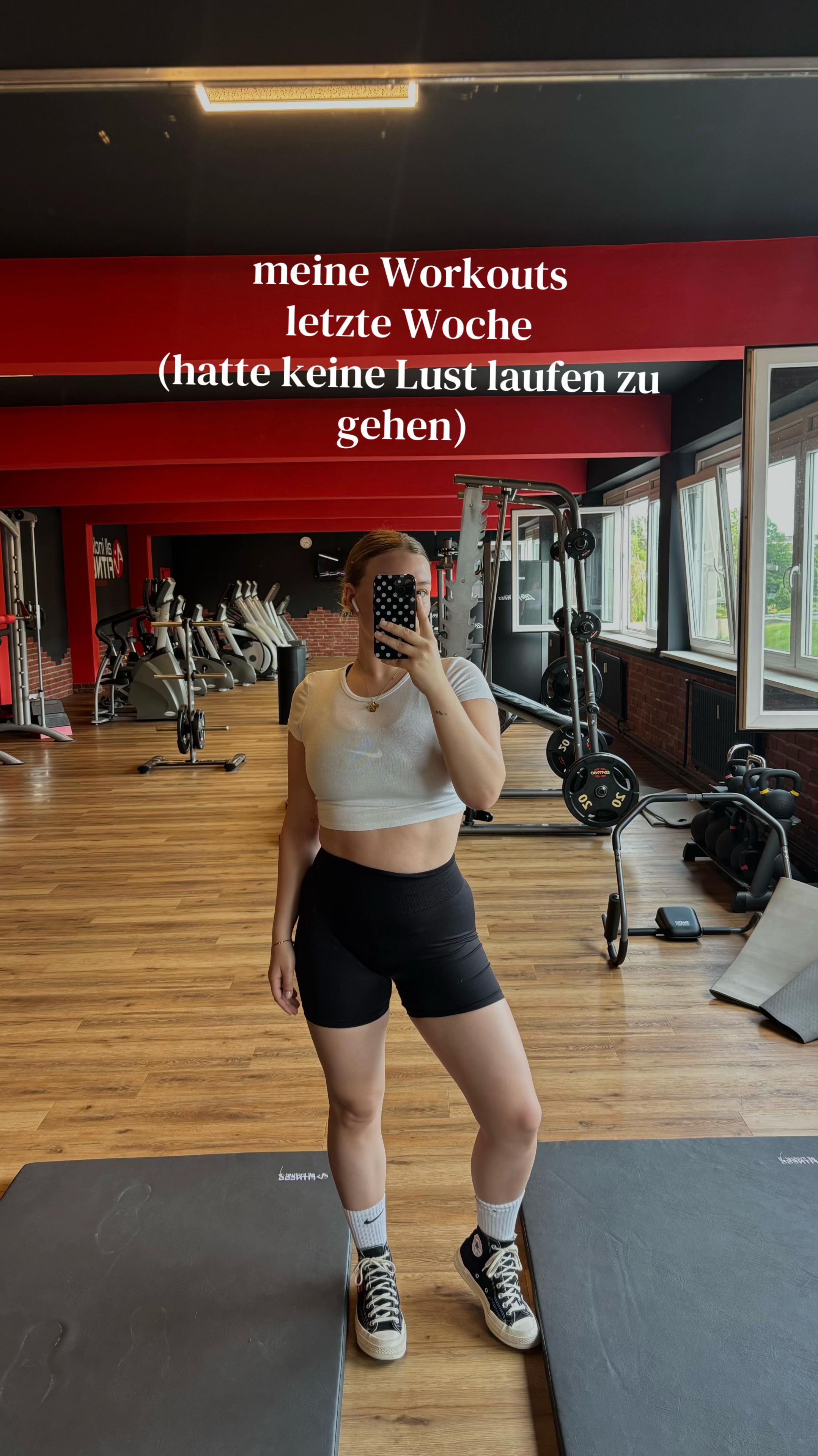 @neele 🪩🎀🤍