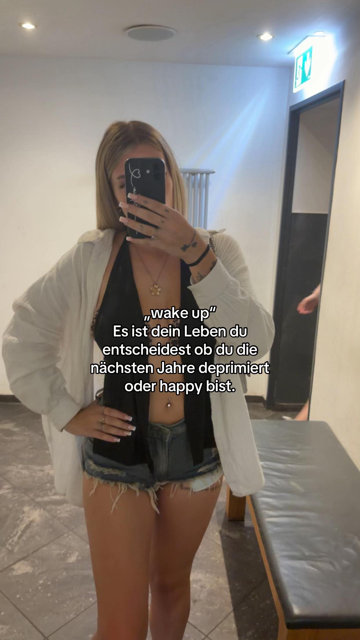 @sophii.blonde