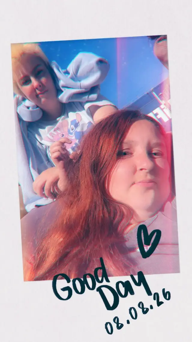 @chloe.Louise madden 2002