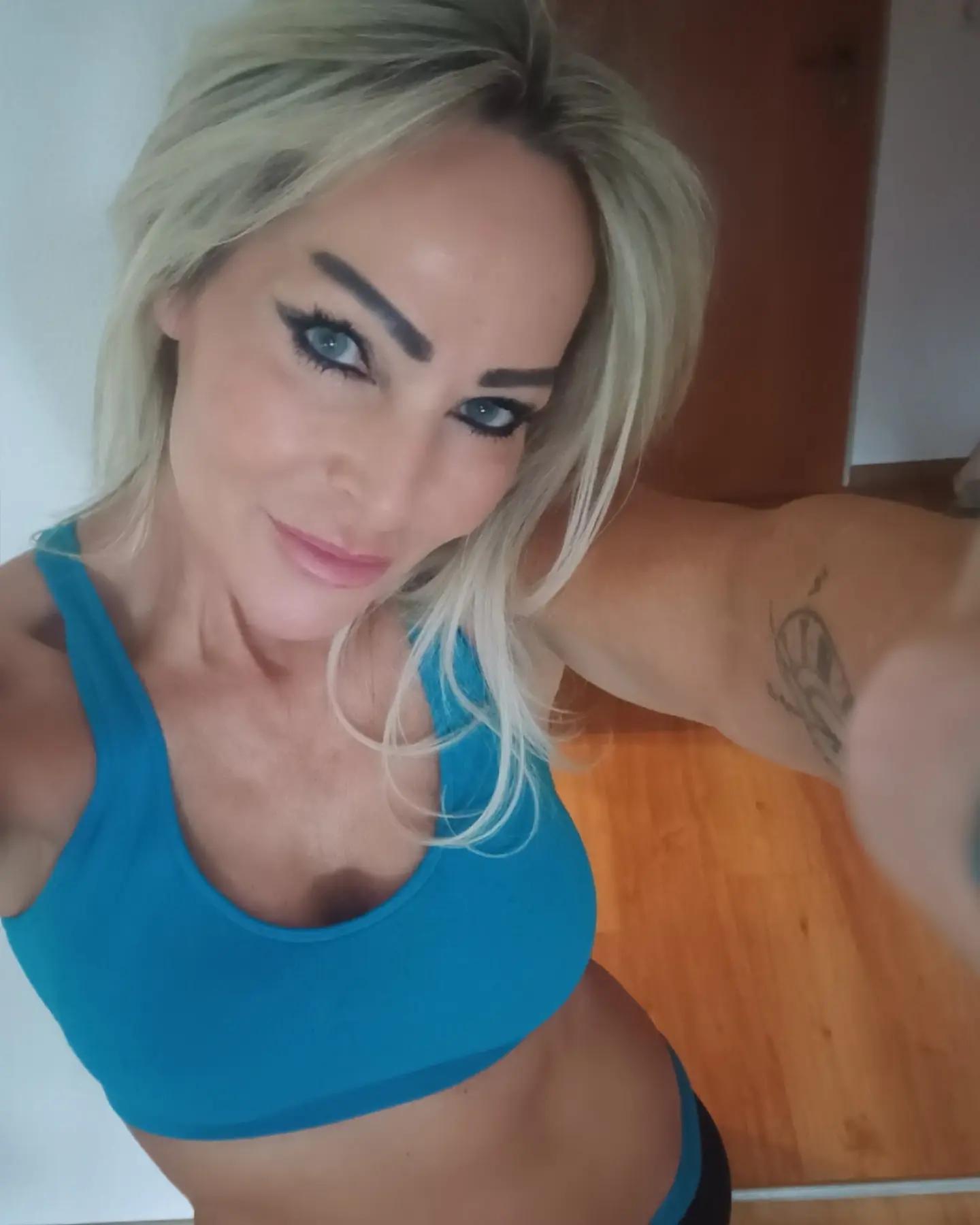@👑 Angela💞 👑