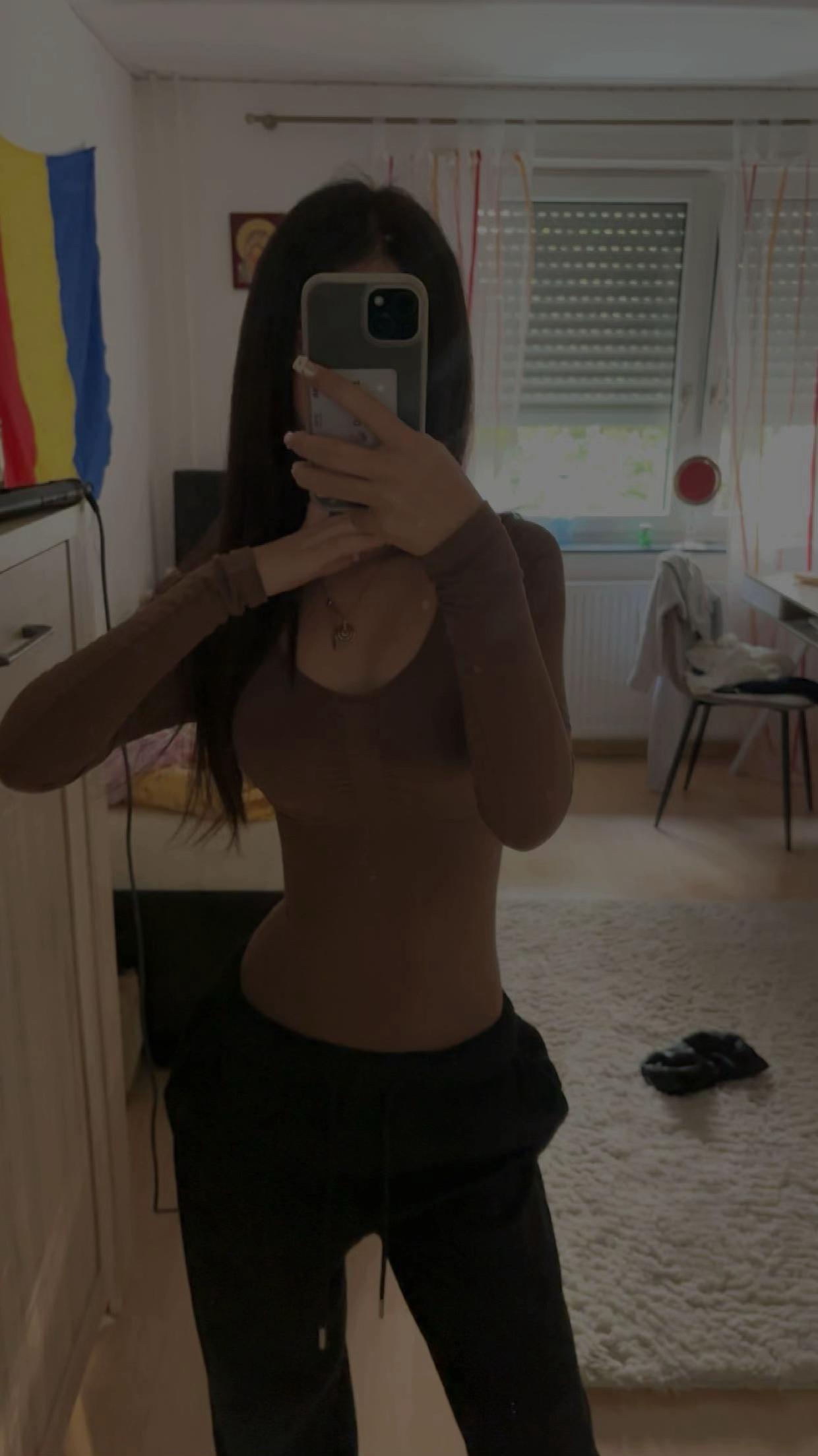 @Maria
