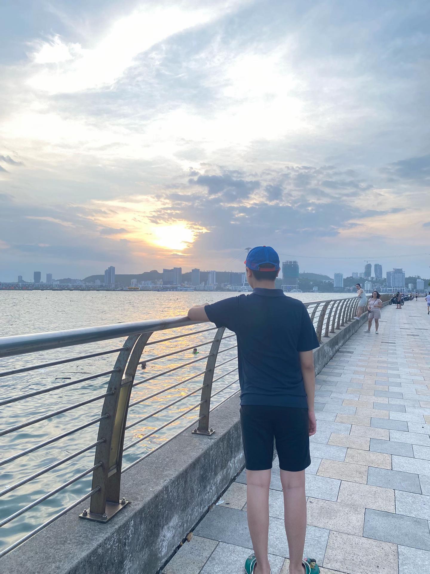 @Boy Mộng Mơ