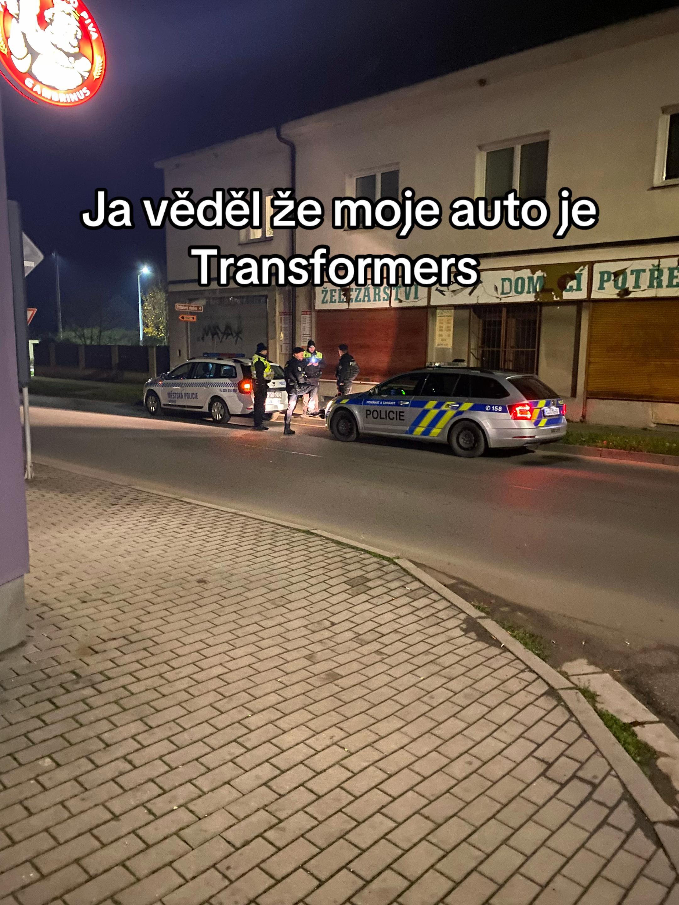 @Bustik