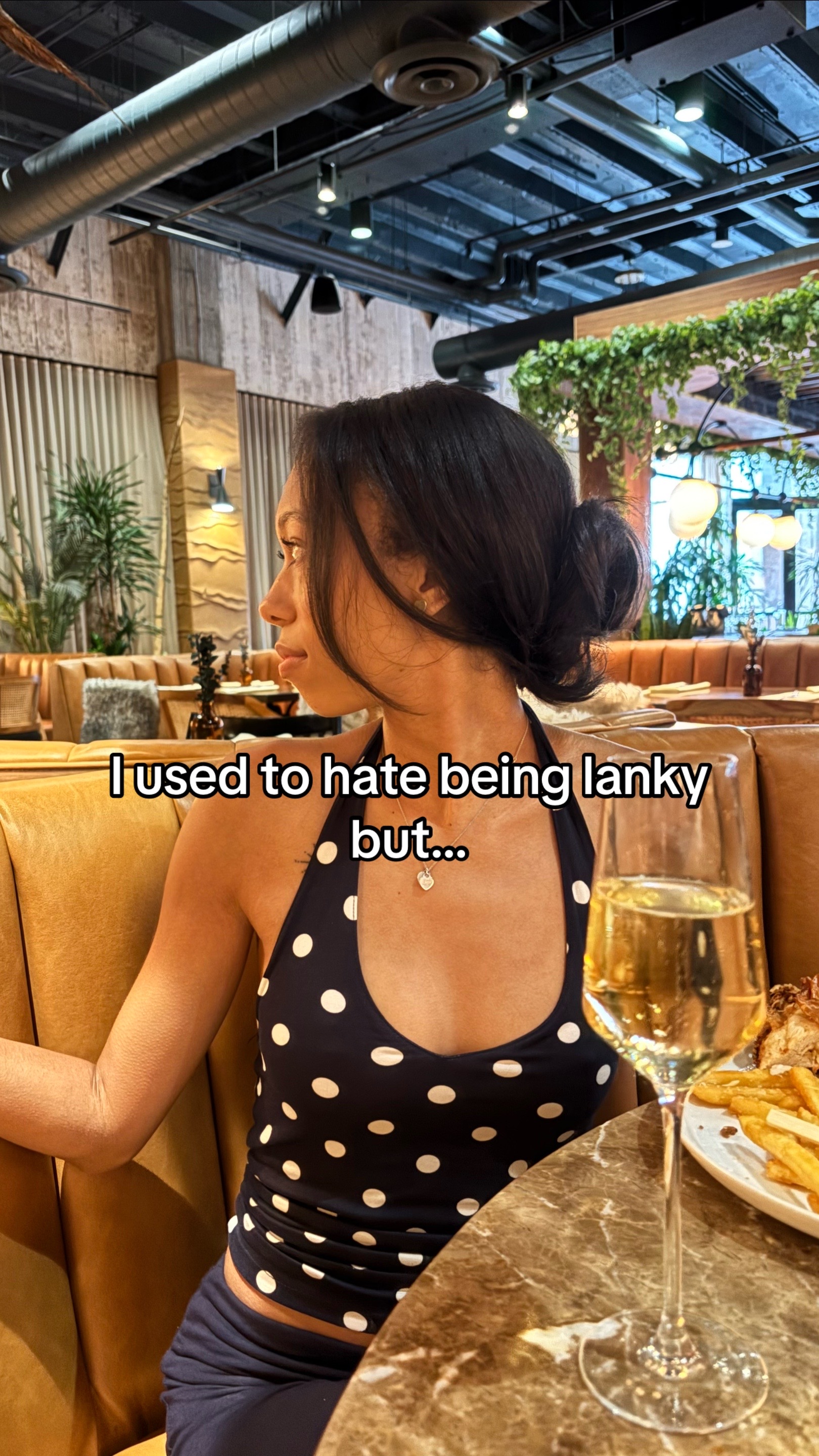 @AYSIA NICOLE