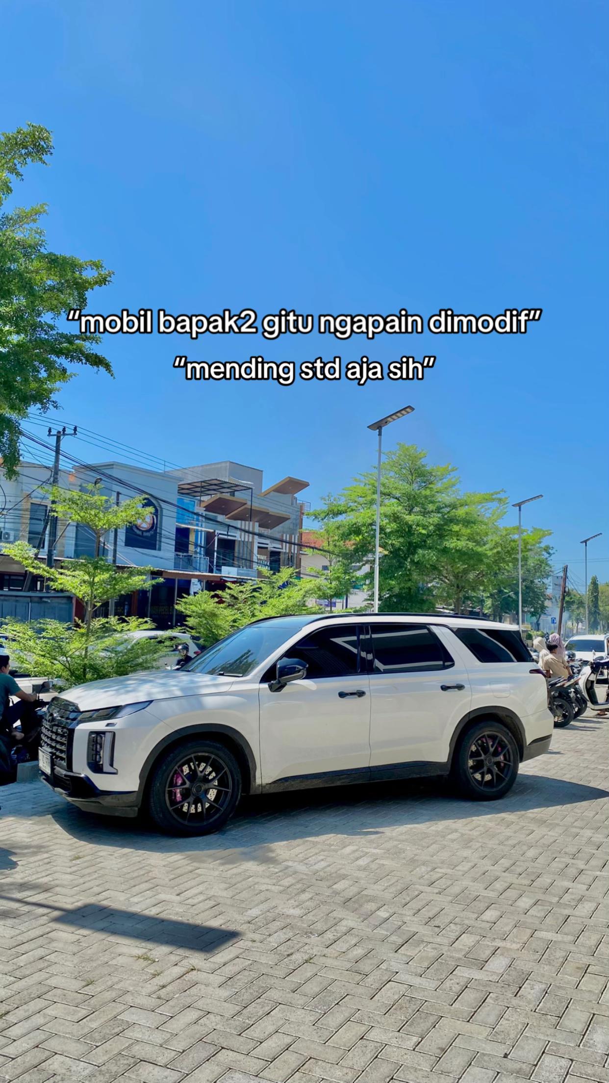 @Skuyliving