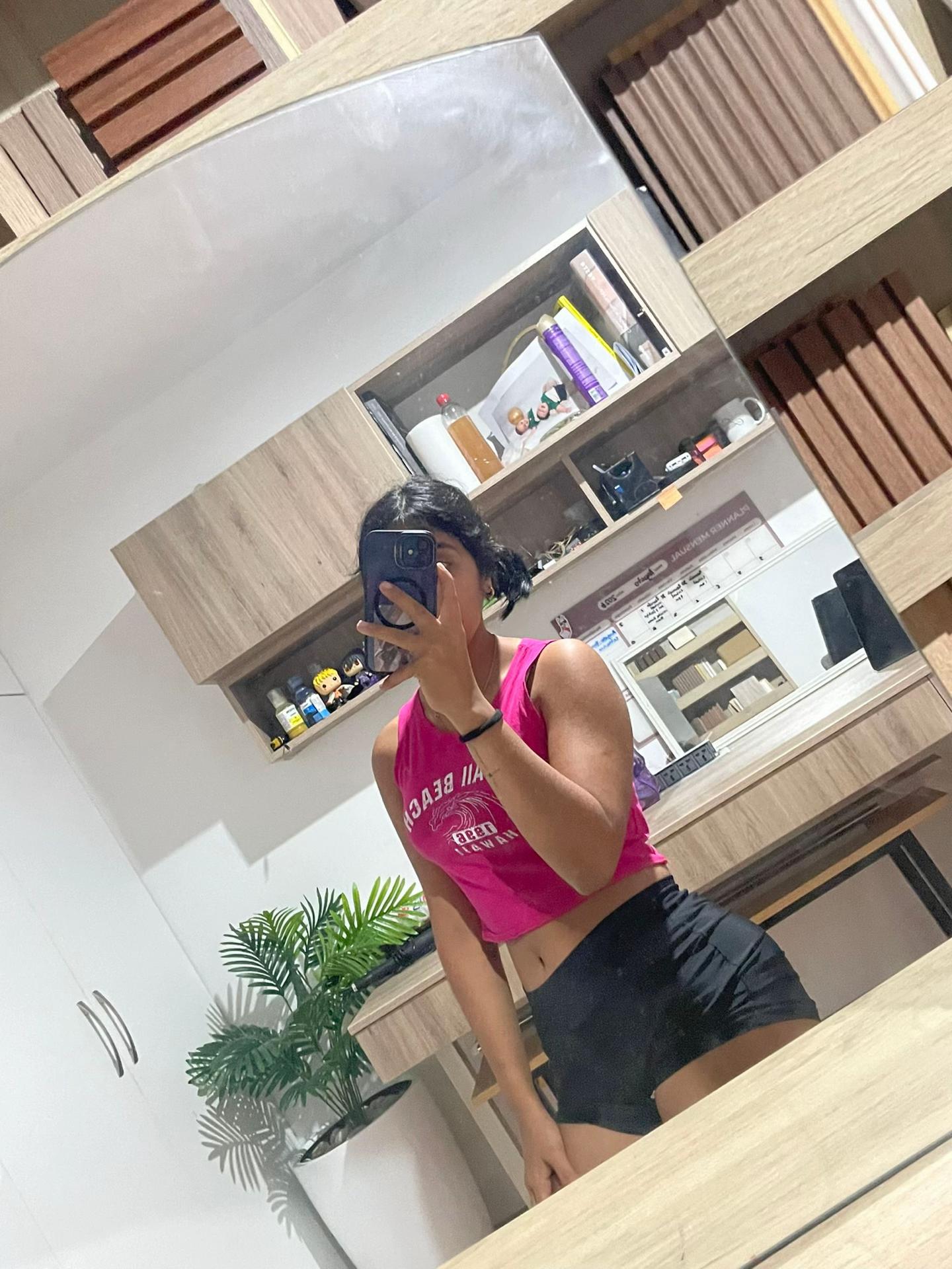@Adriana🪻