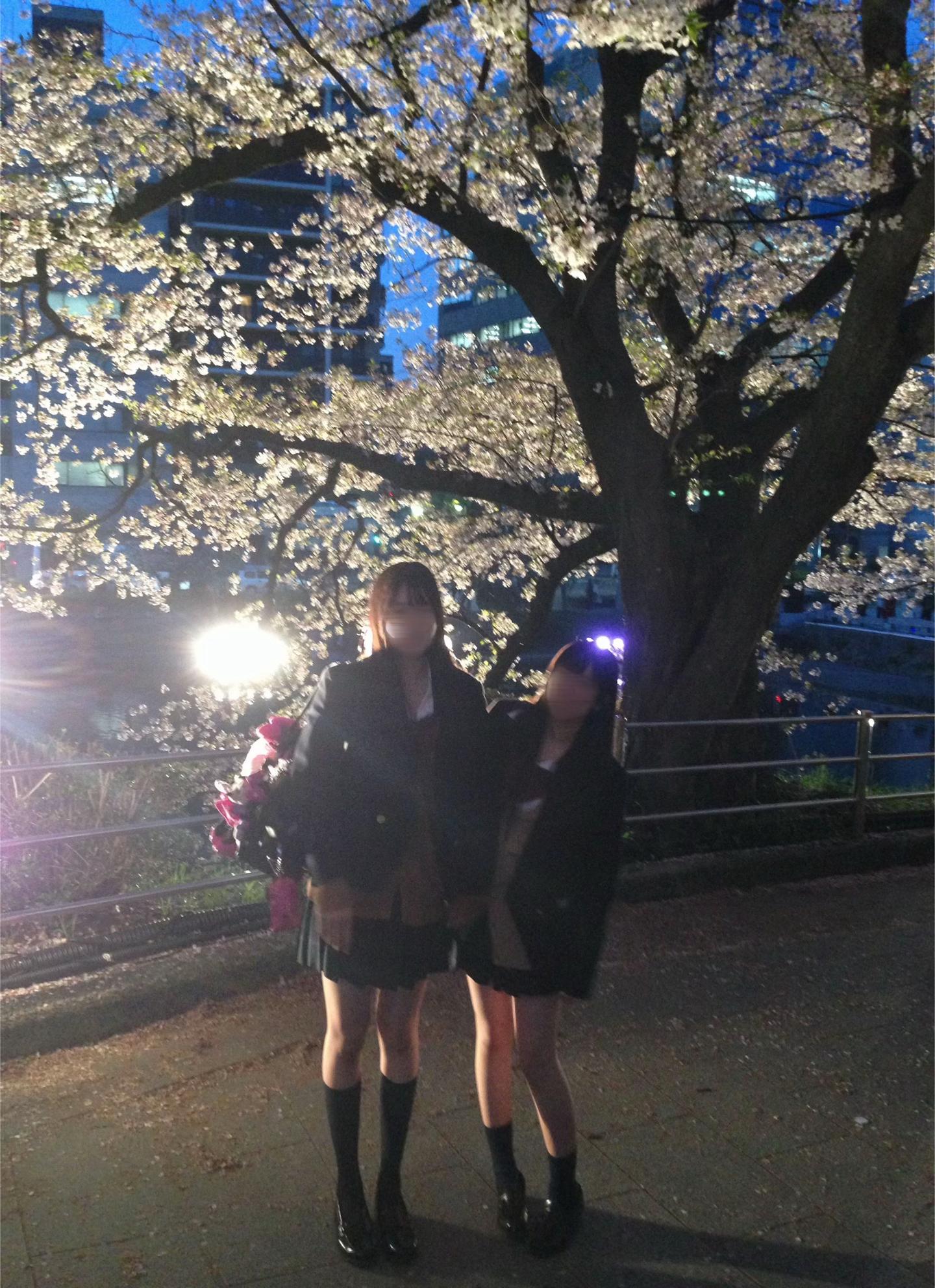 @こん