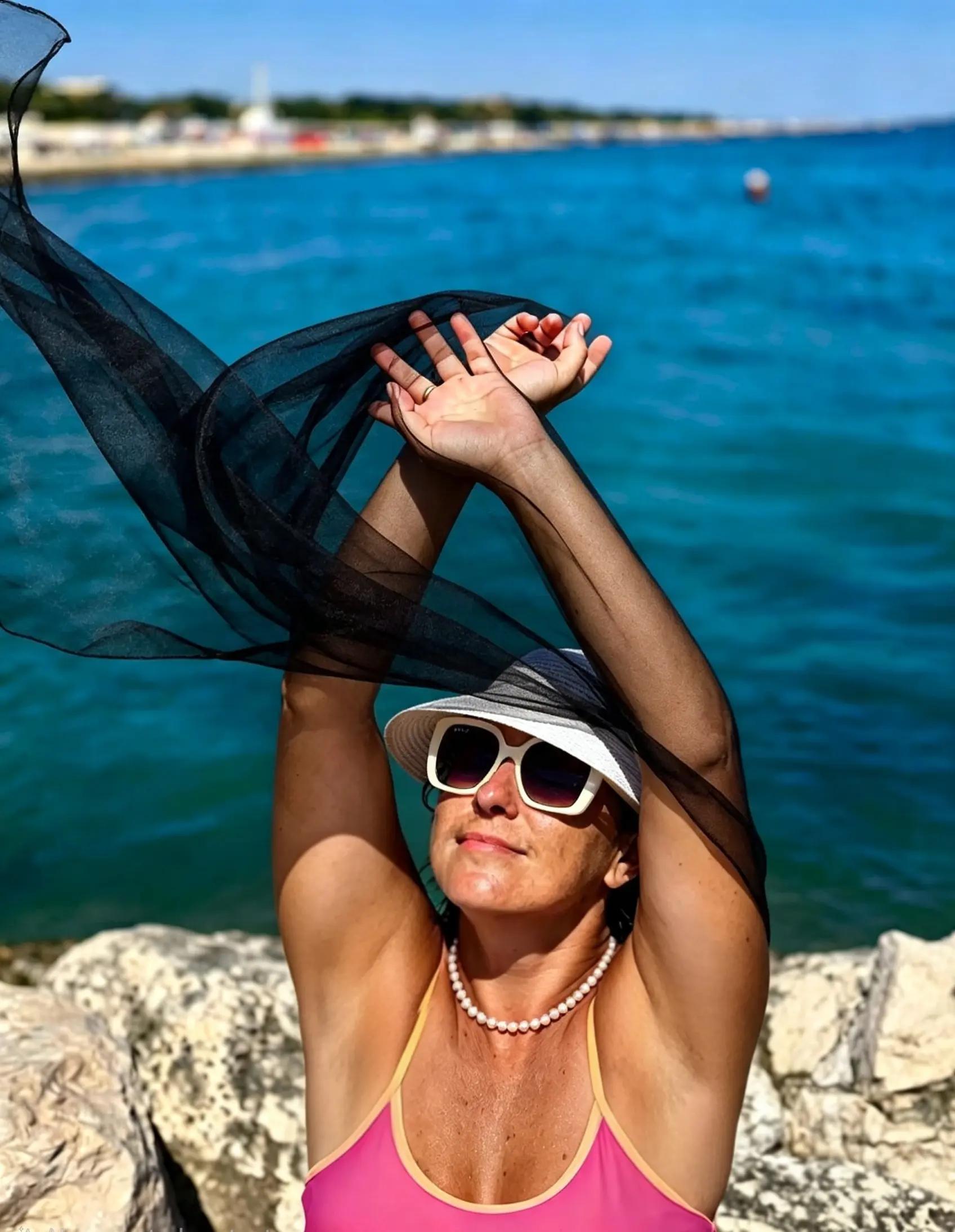 @Giulya Andreea